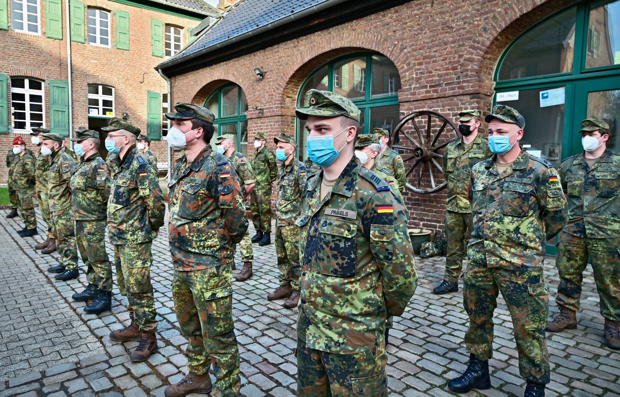 Bundeswehr hilft bei Testungen in Heimen