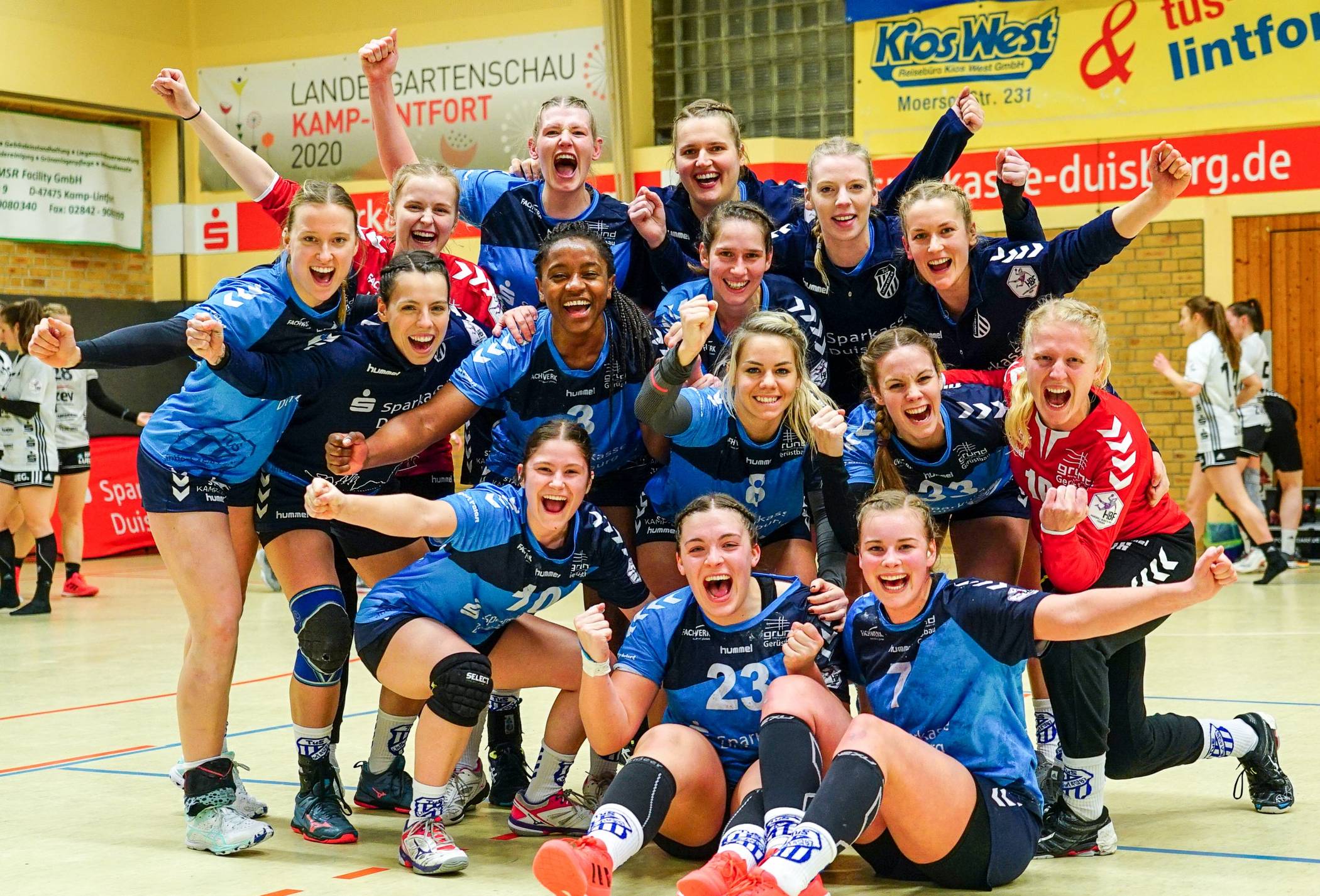 Die erfolgreichen Handballerinnen des TuS Lintfort konnten den größten Teil des Kaders halten.