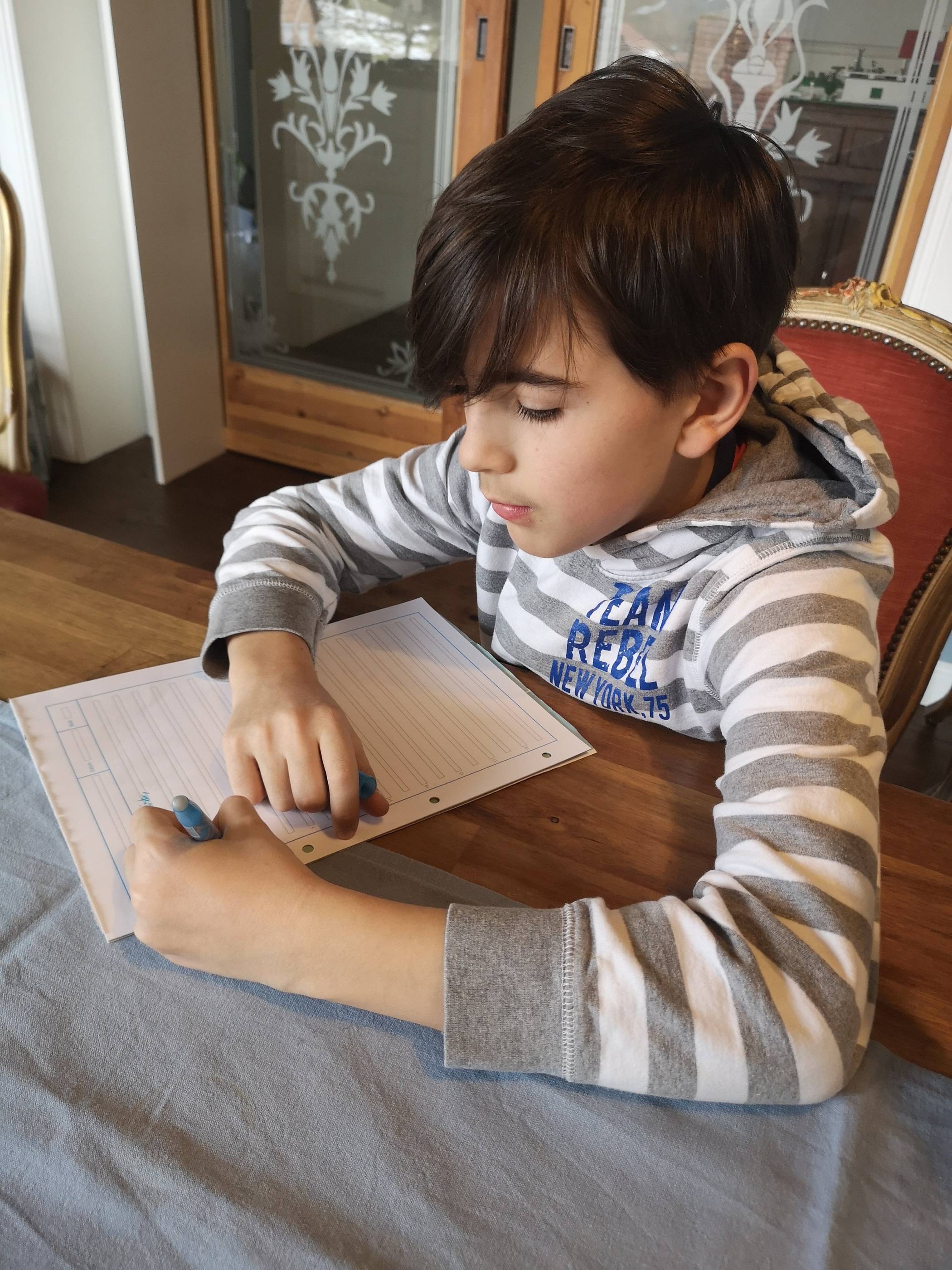 Eine neue Aktion des Kinderschutzbundes: Bis zum 20. März sollen Kinder Briefe schreiben oder Osterdekorationen für die Altenheime der Stadt Willich basteln. 