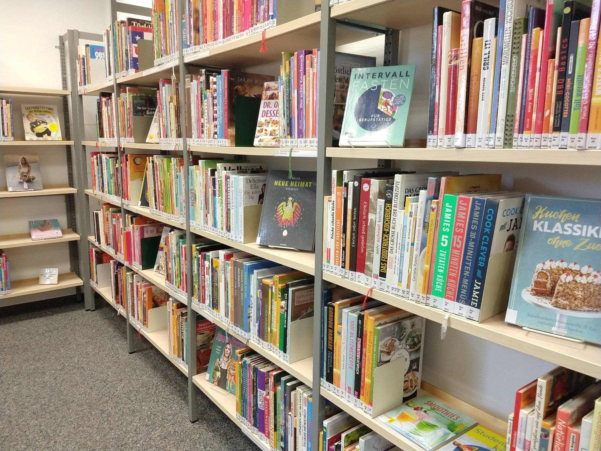 Stadtbibliothek Rheinberg: Wieder geöffnet