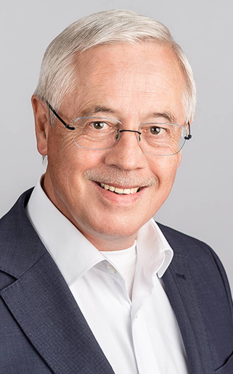  Dr. Paul Schrömbges von der CDU. 