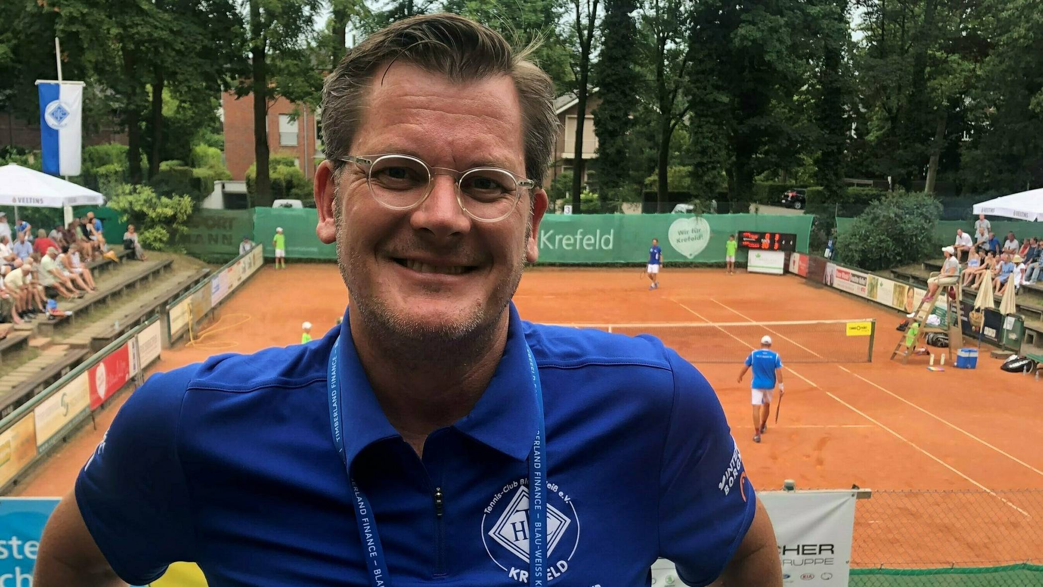 Stadt Krefeld sperrt ab Mittwoch die Sportanlagen: Tennisspieler sind „stinksauer“ über „Krefelder Sonderweg“