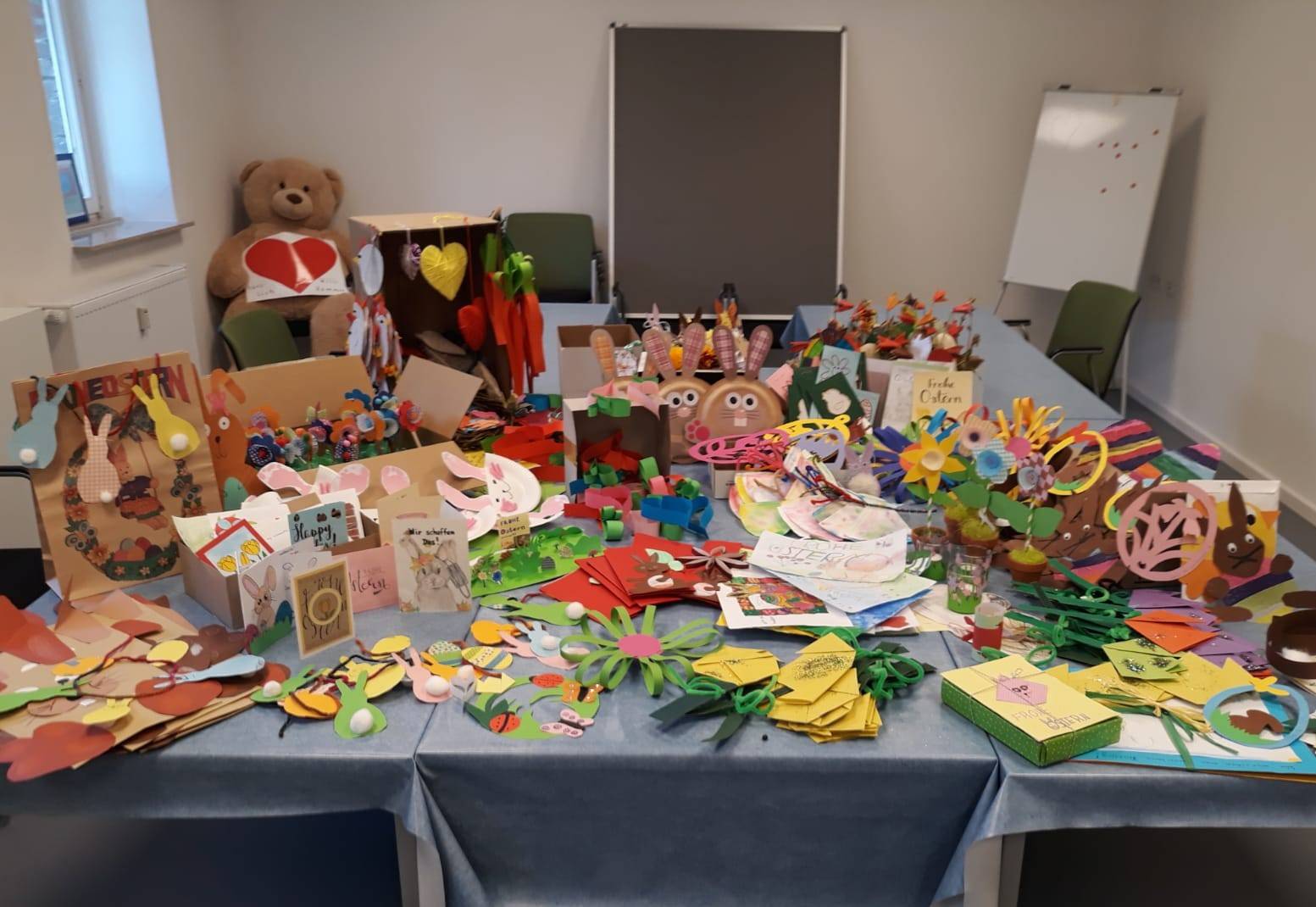 Osterpräsente für 
die Altenheime