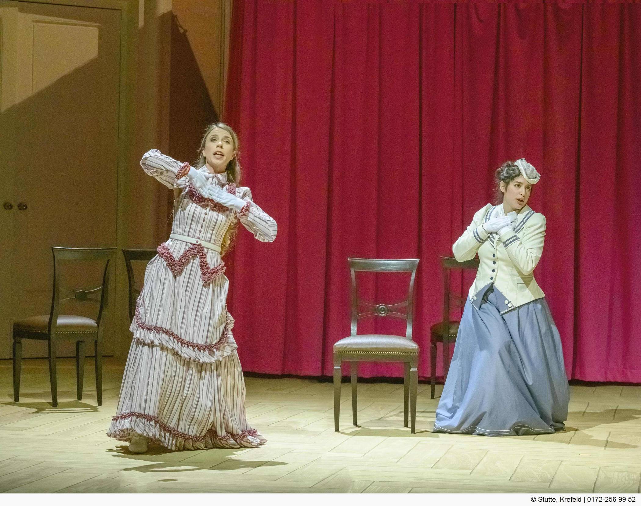  Los geht es morgen mit der Operette „Salon Pitzelberger &amp; Co.“ 
  