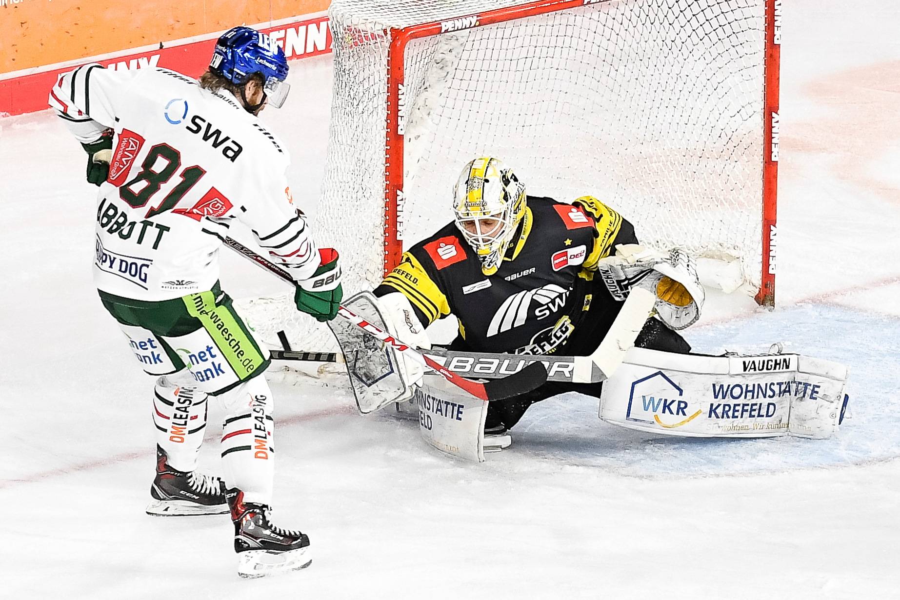 Sergey Belov bleibt, Oleg Shilin kommt: Pinguine-Torhüter-Gespann komplett