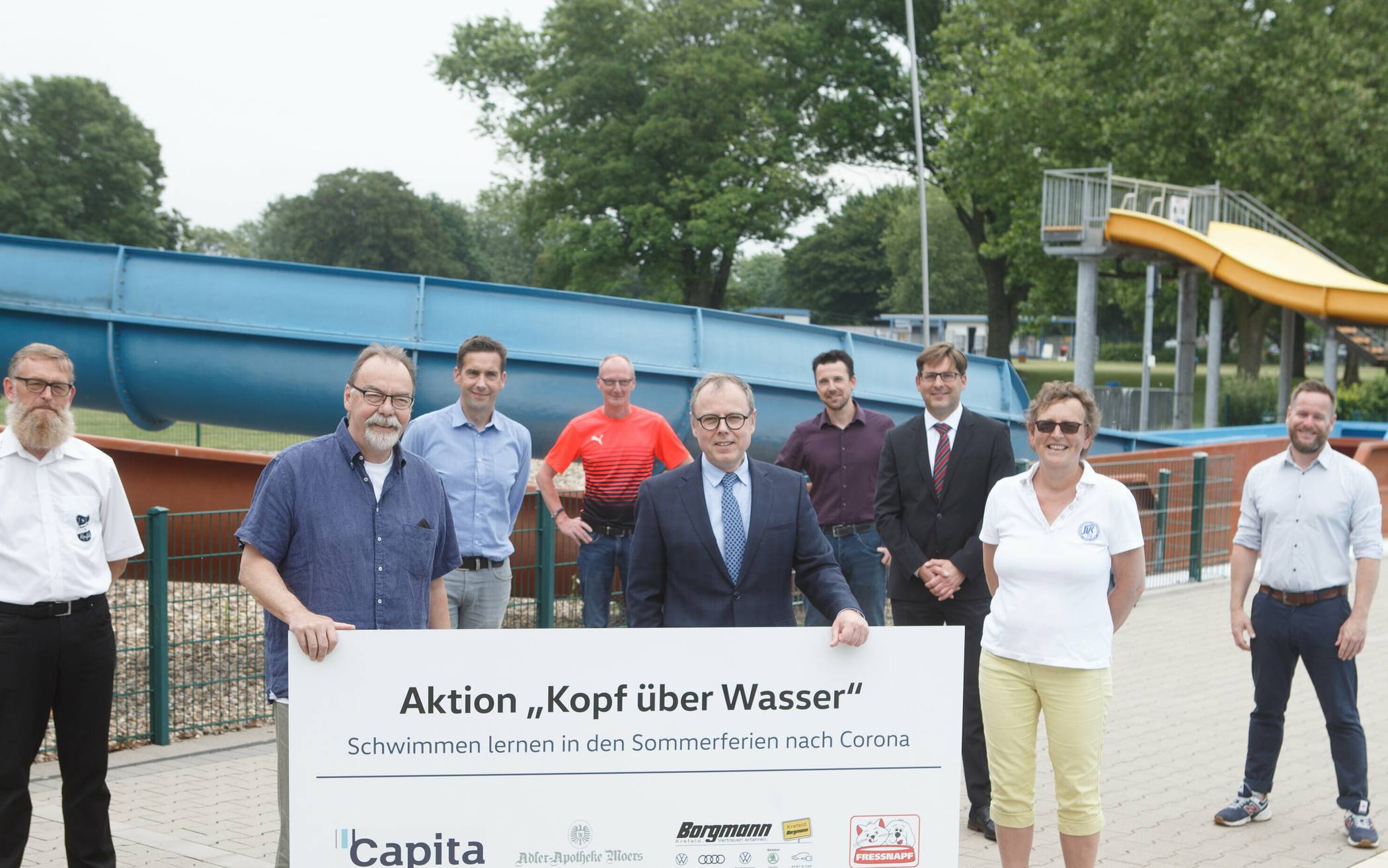 v.l. Thomas Nohr, Jochen Adrian, Jens Sattler, Matthias Zwart, Hermann Borgmann, Bastian Bindl, Andreas Gierth, Julia Vogel, Kirstian Peters Lach.Foto: Samla