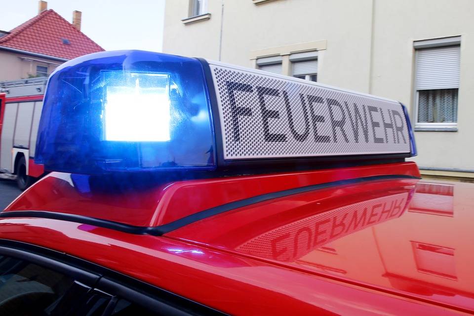 Kriminalpolizei geht von Brandstiftung aus: Unbewohntes Haus gerät gleich zwei Mal in Brand