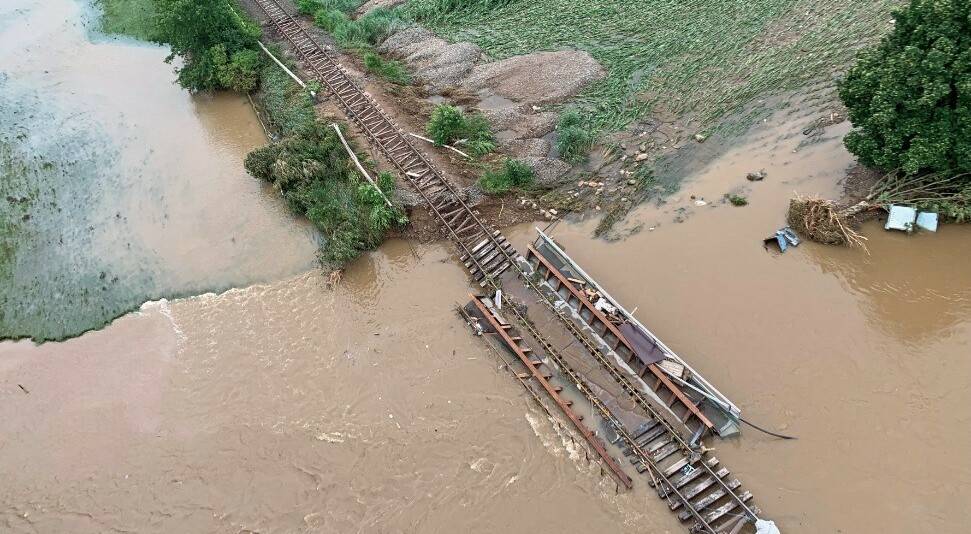 Folgen des Unwetters an der Ahr zwischen Euskirchen und Bad Münstereifel. 