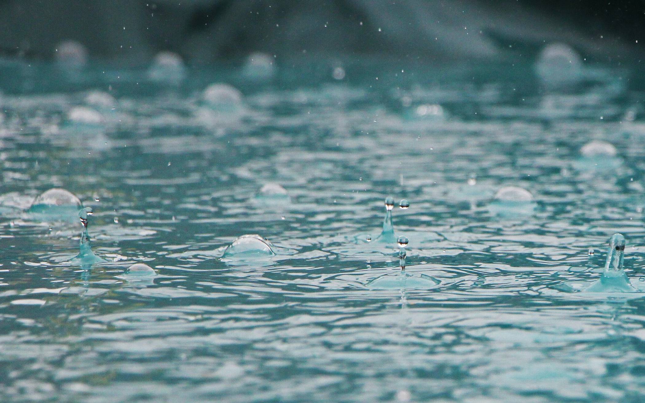 Starkregenereignisse häufen sich – die Gemeinde Niederkrüchten möchte den Folgen frühzeitig entgegenwirken und bittet Bürger*innen um Hilfe.  