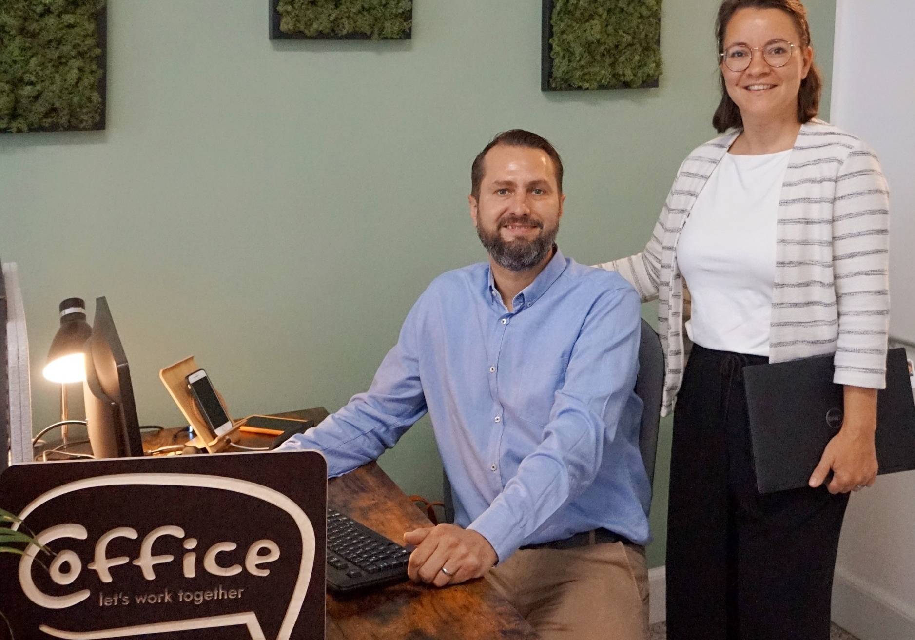 Mark und Nicole Kitschen im „Coffice“. 