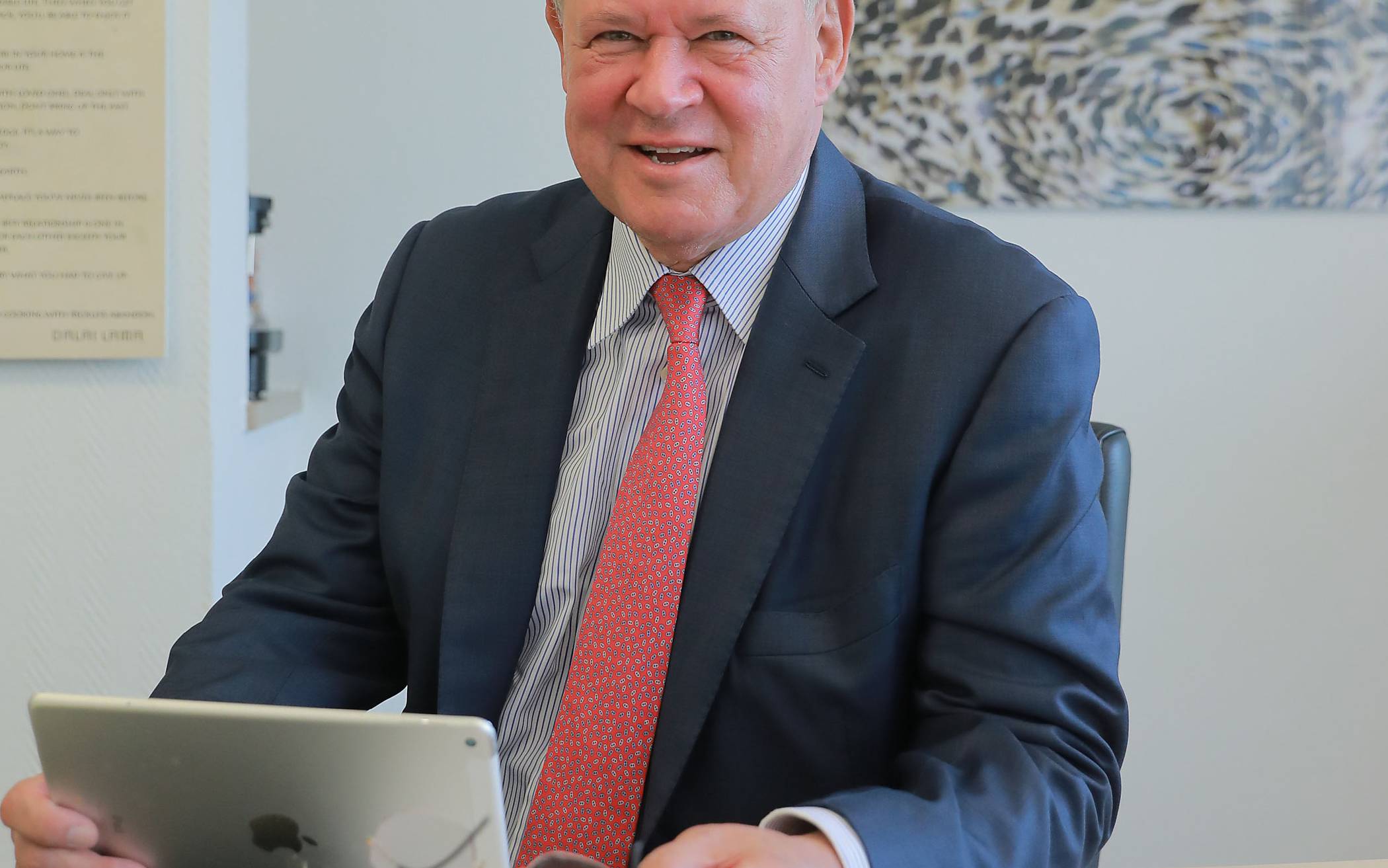  Peter Schlipköter hat in der Aufsichtsratsvorsitzung am 7. September bekannt gegeben, dass er seinen vertrag Ende September nächsten Jahres nicht verlängern wird. 