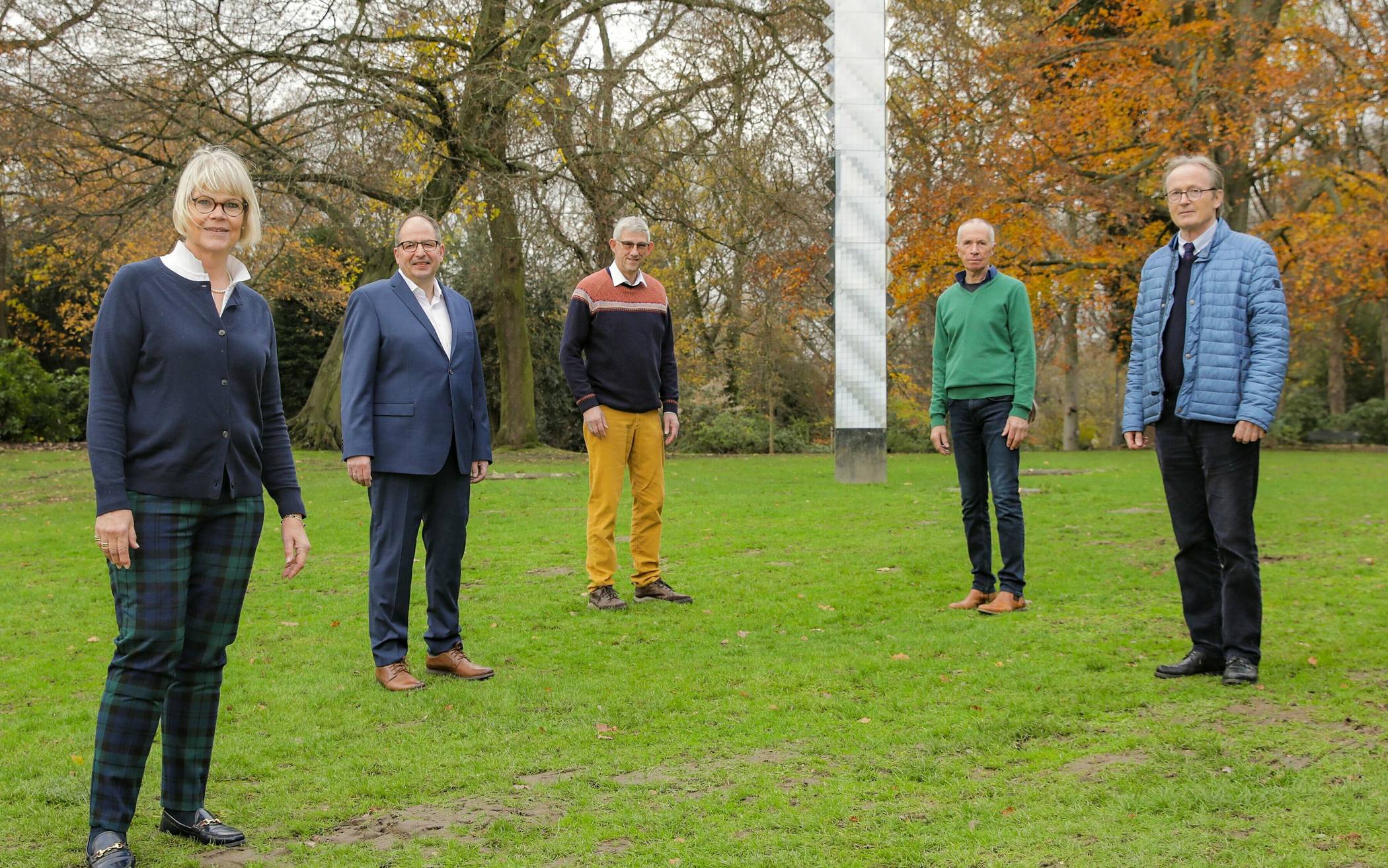  Der Vorstand von Zornröschen e.V. im Jubiläumsjahr (v.l.): Iljana Heine-Schmidt, Frank Mühlen, Dr.Jörg Hornivius, Jochen Schell und Michael Heinemann. 