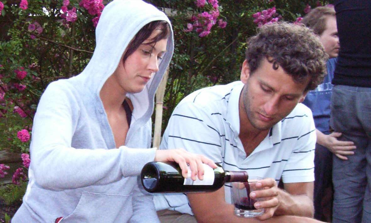  Das Thema Alkoholmissbrauch beschäftigt viele Menschen. 