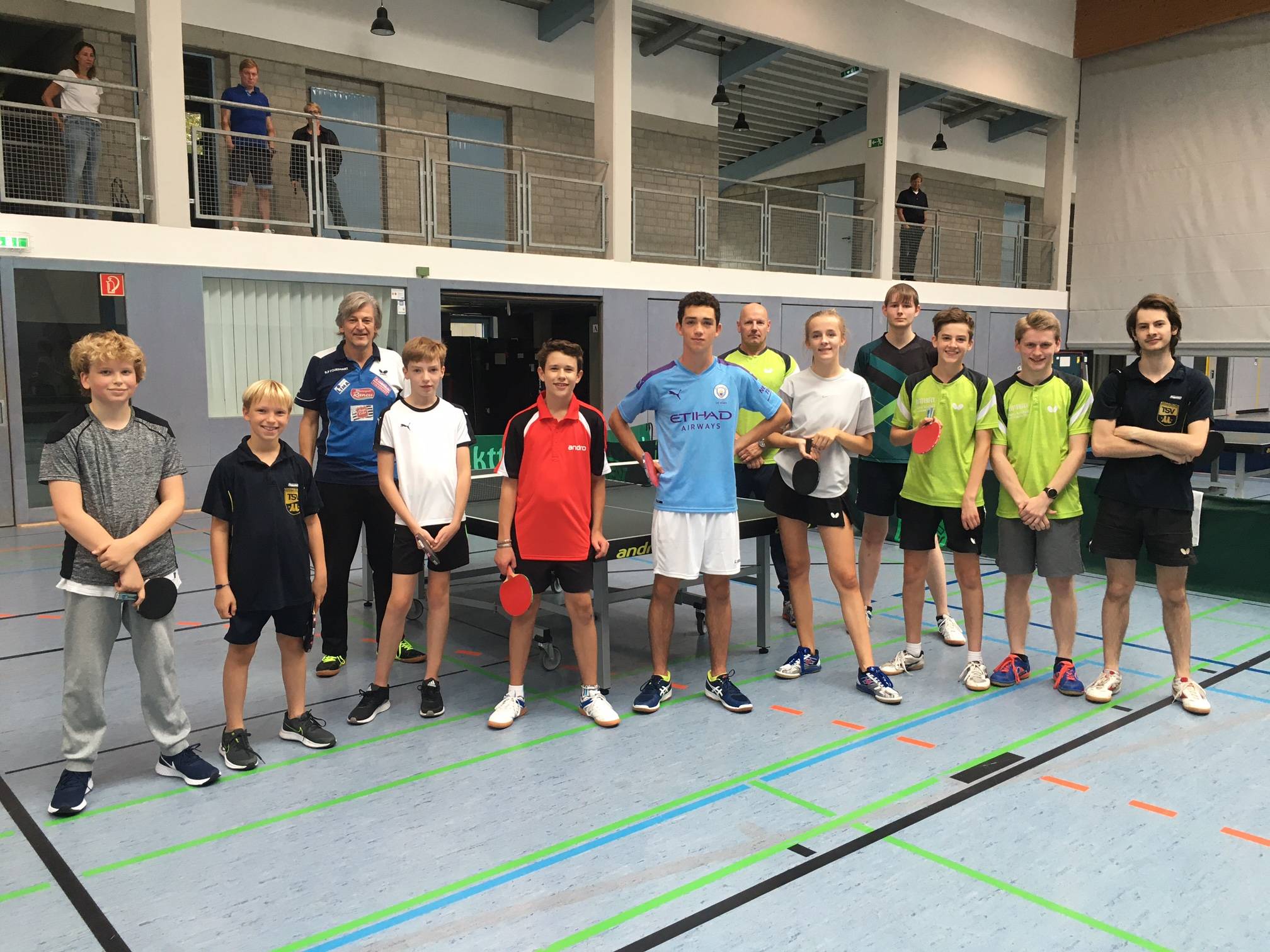 Kinder aus allen Meerbuscher Tischtennisvereinen nahmen am Training teil. 