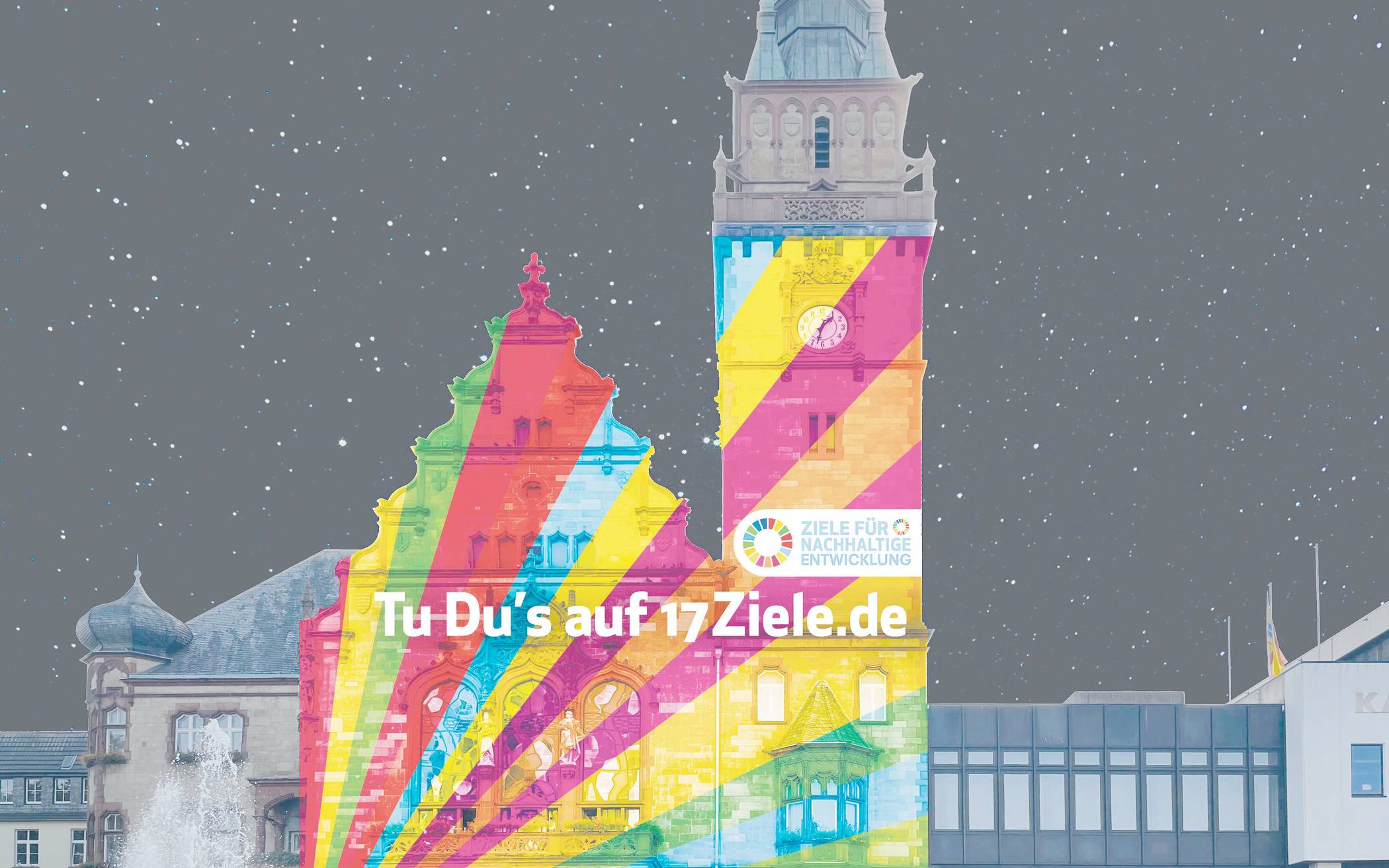 Lichtinstallation am Rheydter Rathaus zum Strukturwandel