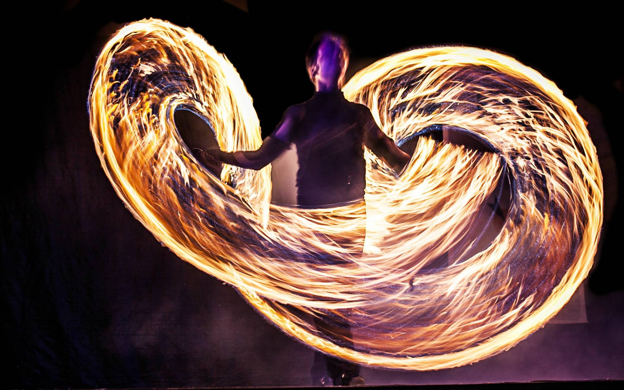 Feuerkünstler der Krefelder Gruppe Chapau Bas