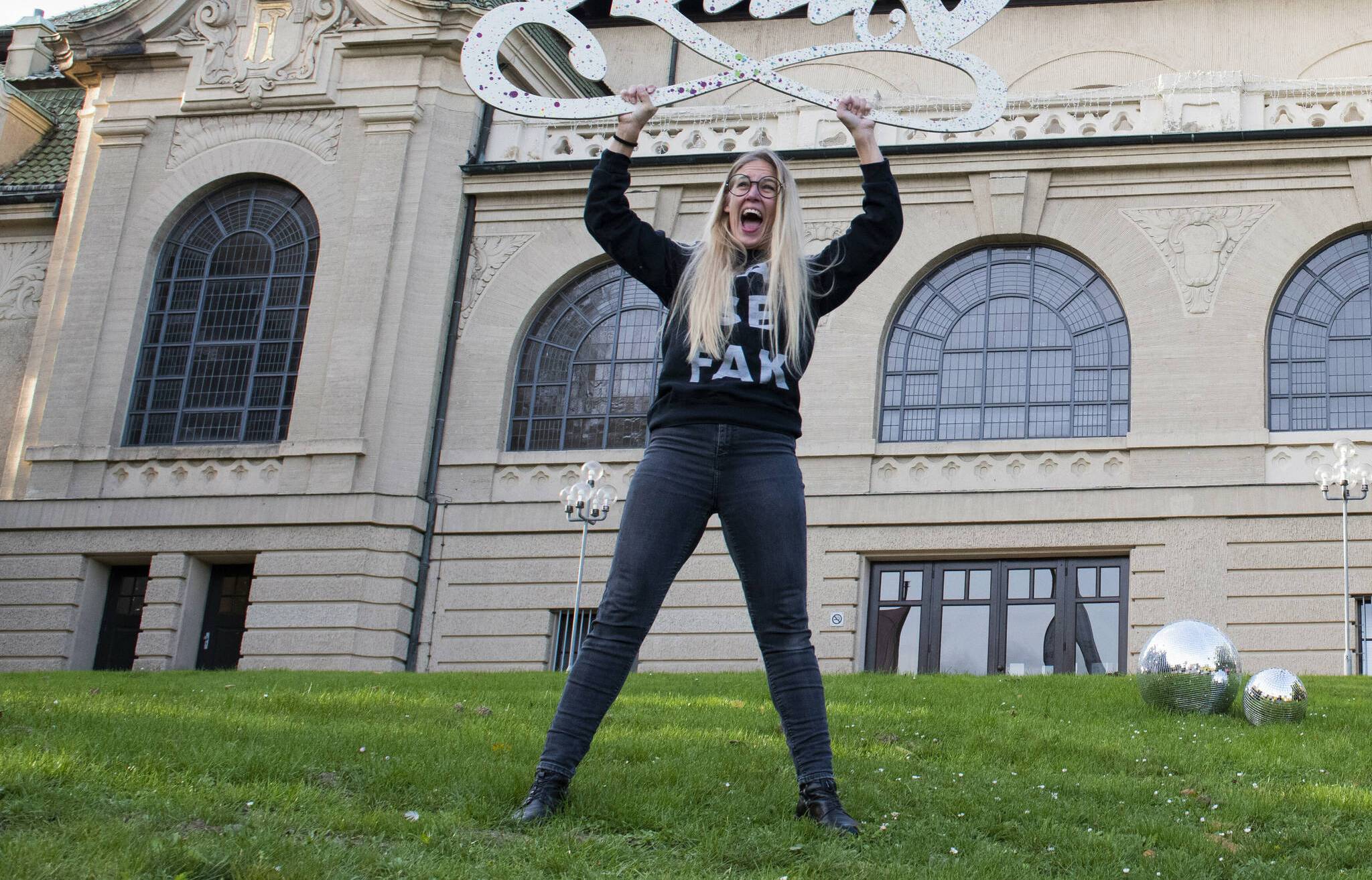  Zu den fünf Weihnachtsmärkten, die Mönchengladbach zu bieten hat, gehört auch der Claus-Markt in der Kaiser-Friedrich-Halle. 