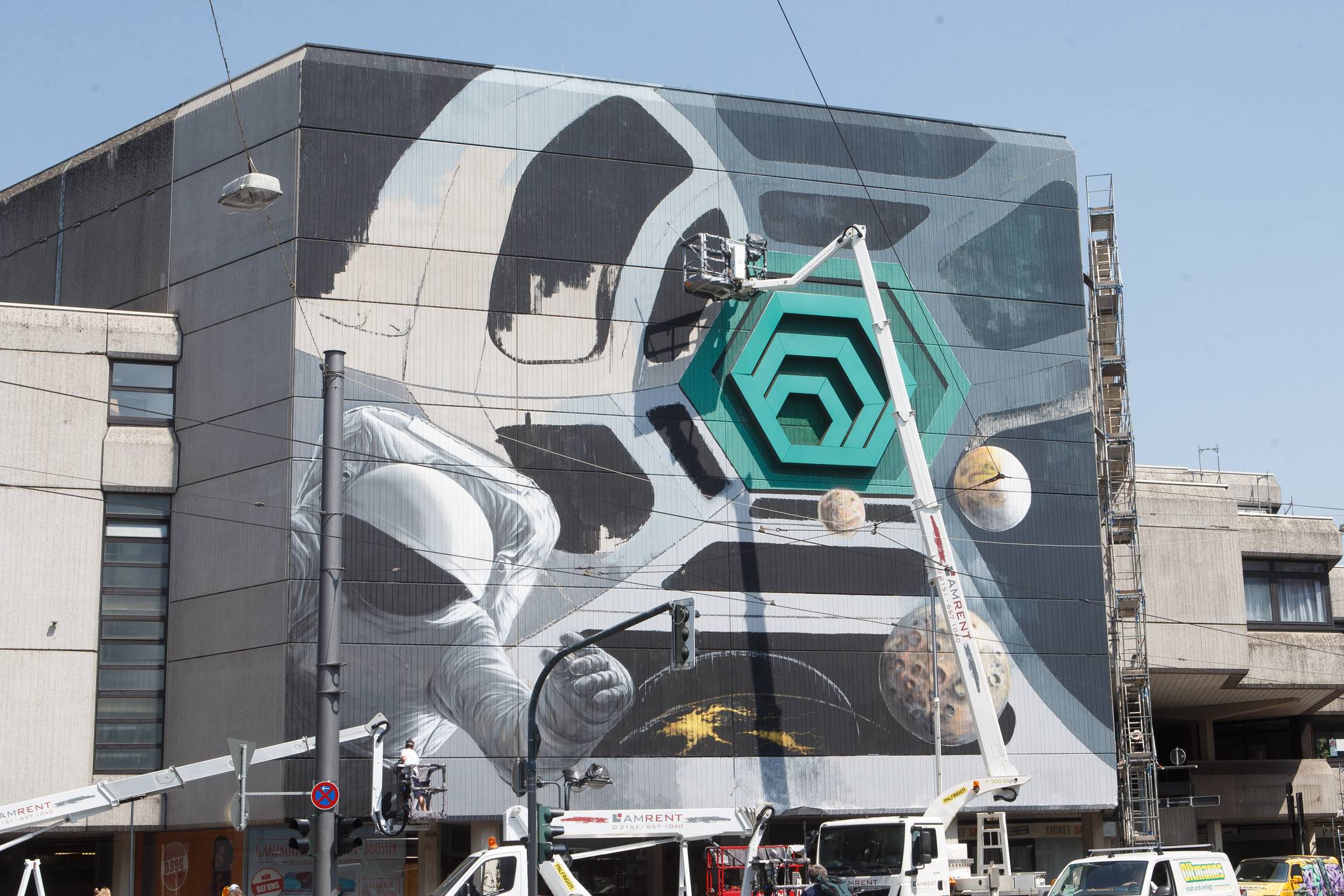 Ab der kommenden Woche / Terminvereinbarung online: Neues Impfzentrum im Seidenweberhaus 