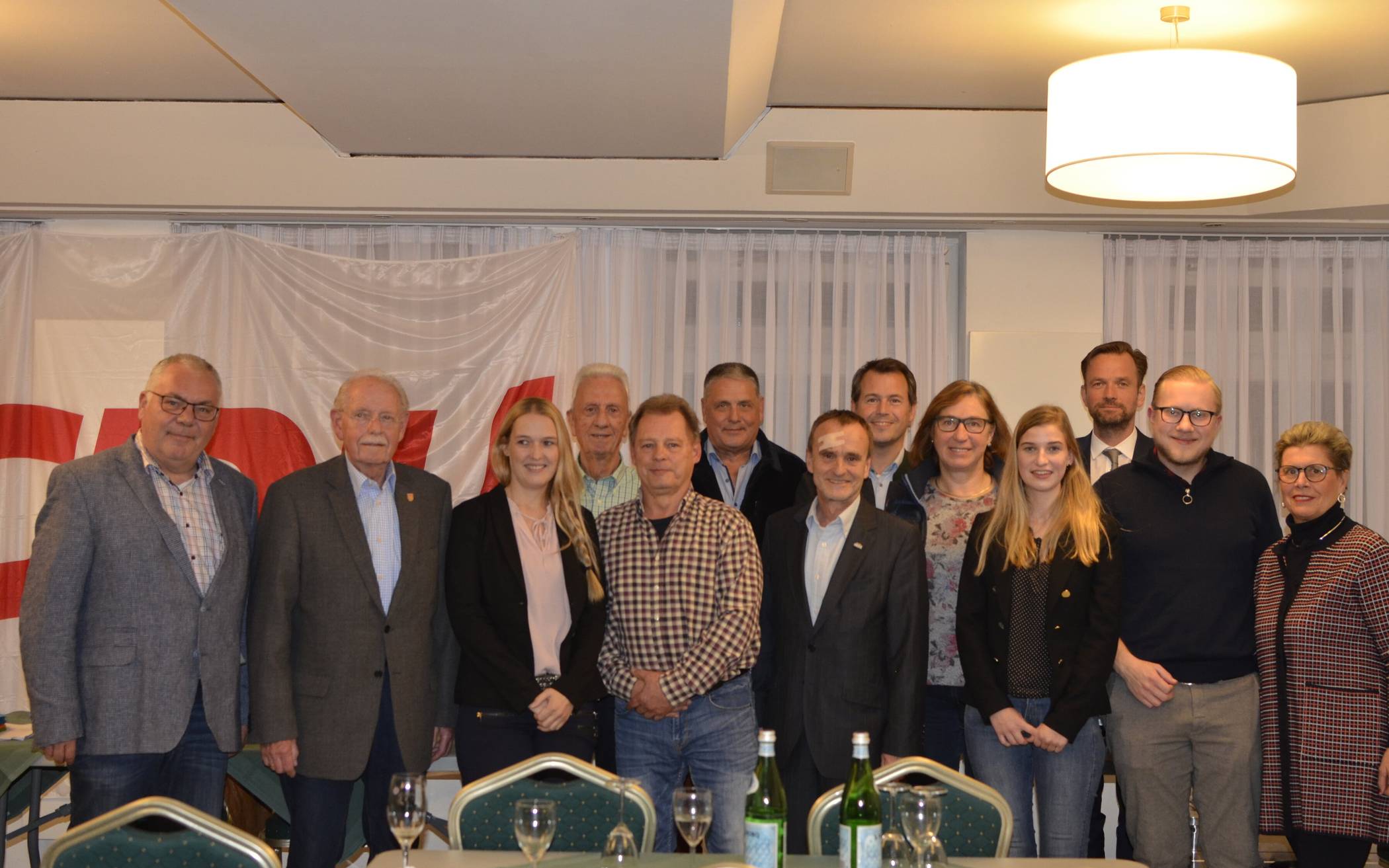 Der neu gewählte Parteivorstand.&#x21e5;Foto: CDU Meerbusch