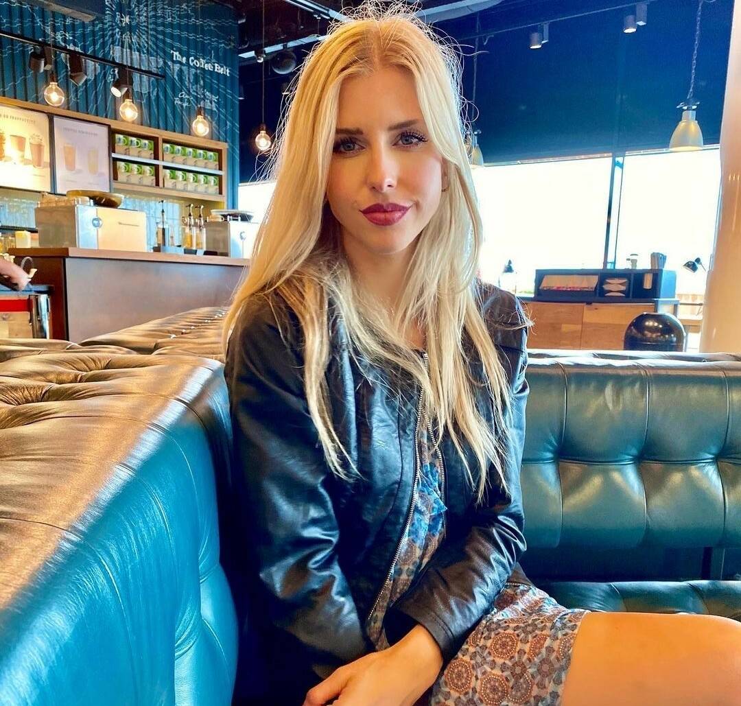 Zunächst als eine von 12 000 Bewerberinnen gestartet, ist Kerrin Saathoff nun unter den letzten verbliebenen 40 Anwärterinnen auf den Titel der Miss Germany 2022. 