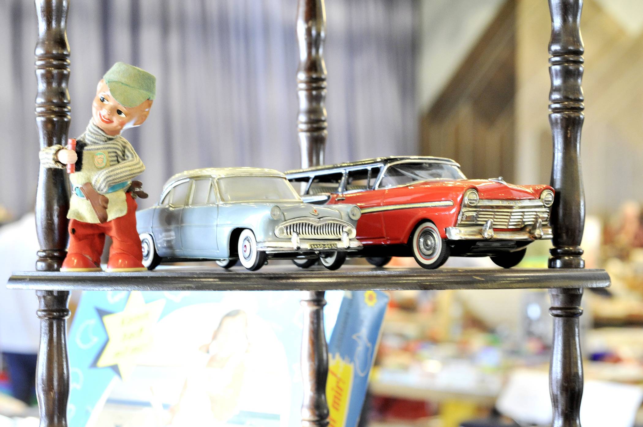  Große und kleine Sammler und Menschen auf der Suche nach Weihnachtsgeschenken könnten auf dem Modellspielzeug-Markt am Sonntag fündig werden. 