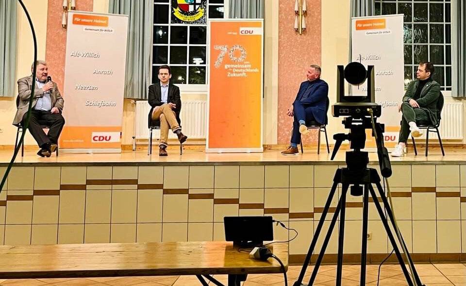 Mit Abstand und moderner Technik: Digitaler