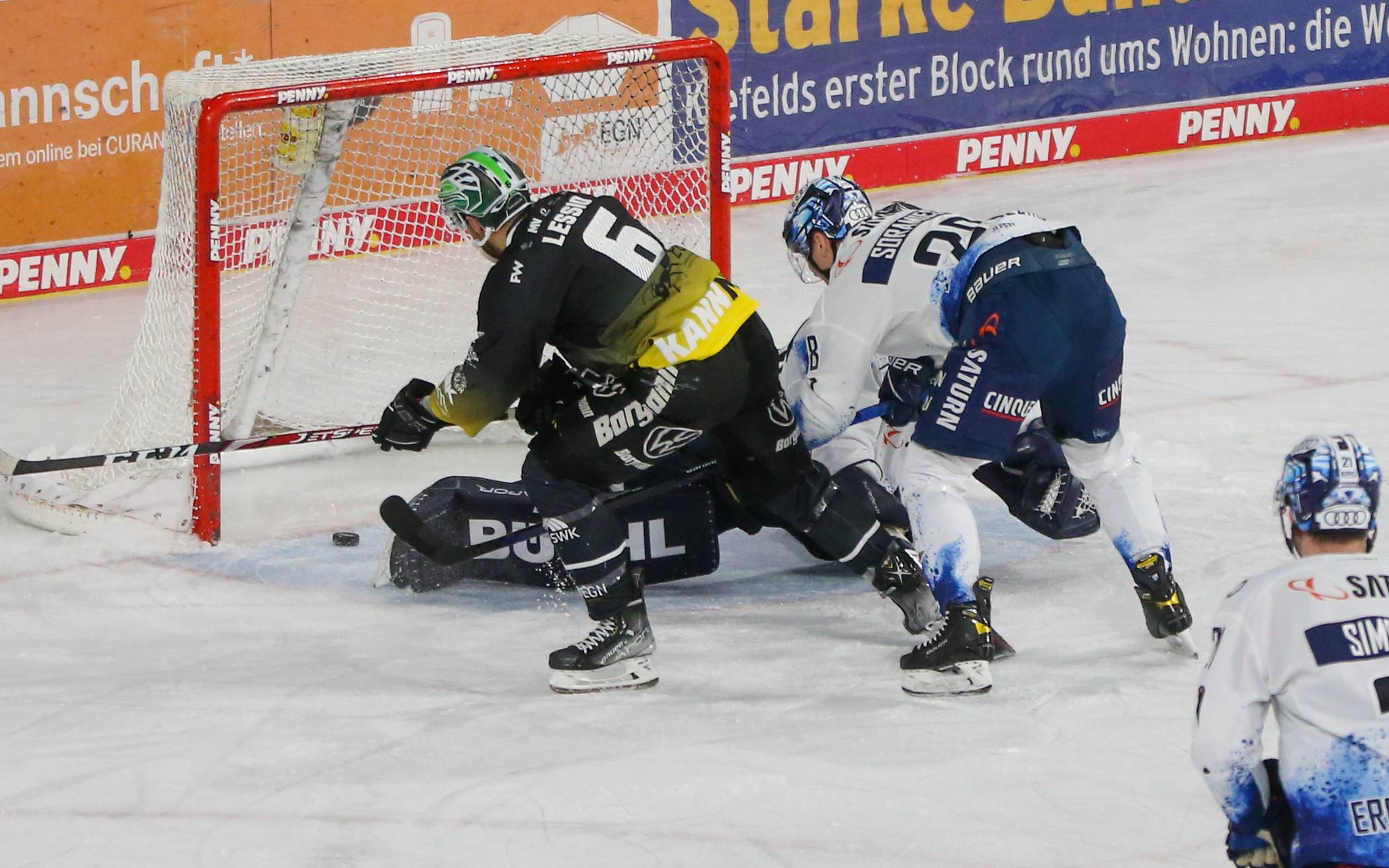 Pinguine kassieren bittere Klatsche