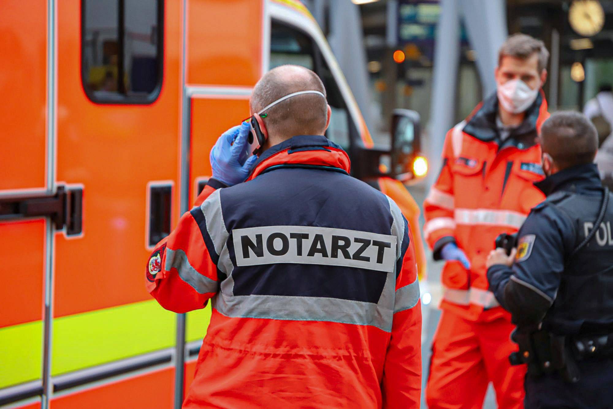 Zwei Bewohner mussten ins Krankenhaus: Defekte Heizungsanlage in Mehrfamilienhaus