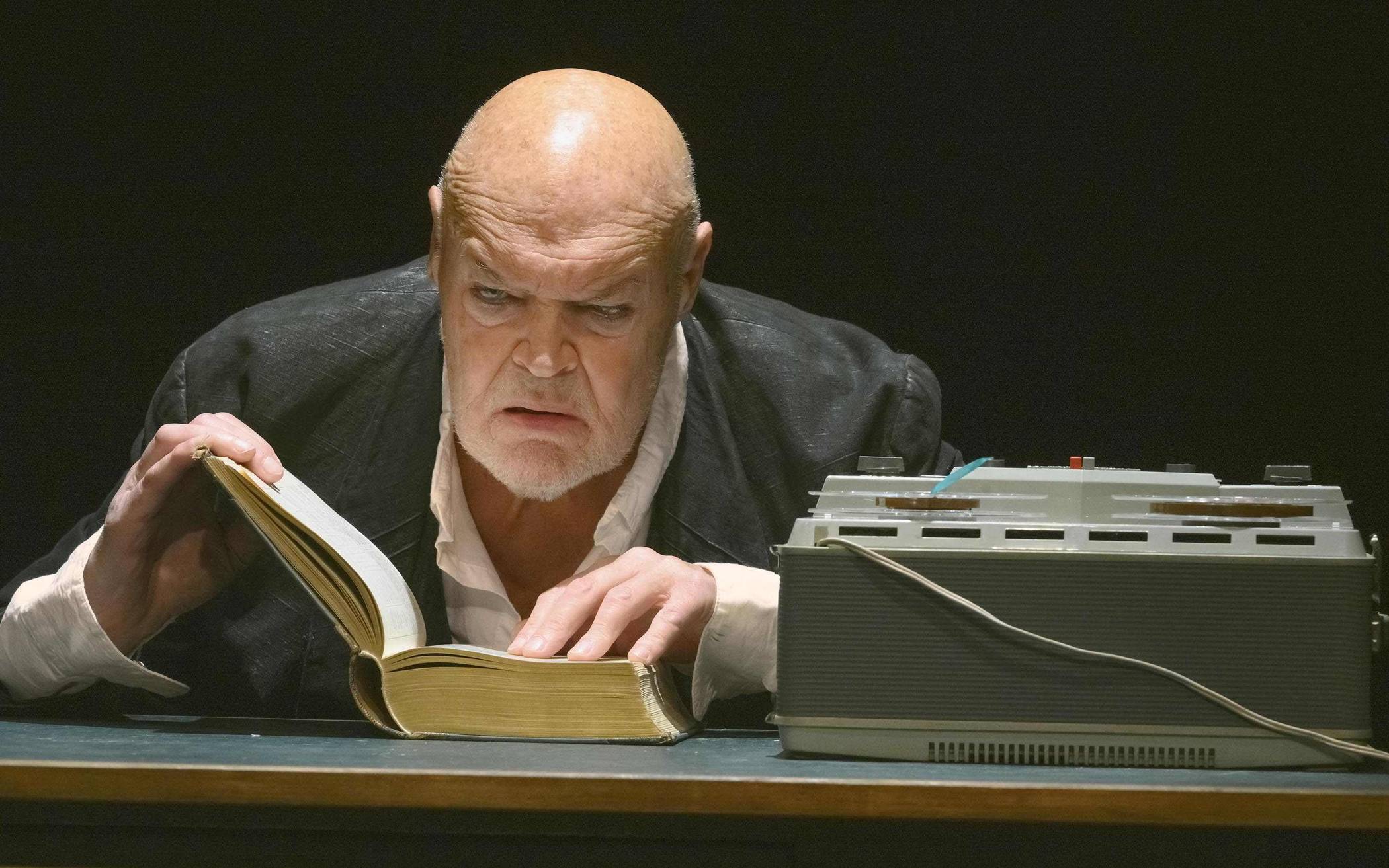 Paraderolle: Joachim Henschke als alternder Schriftsteller