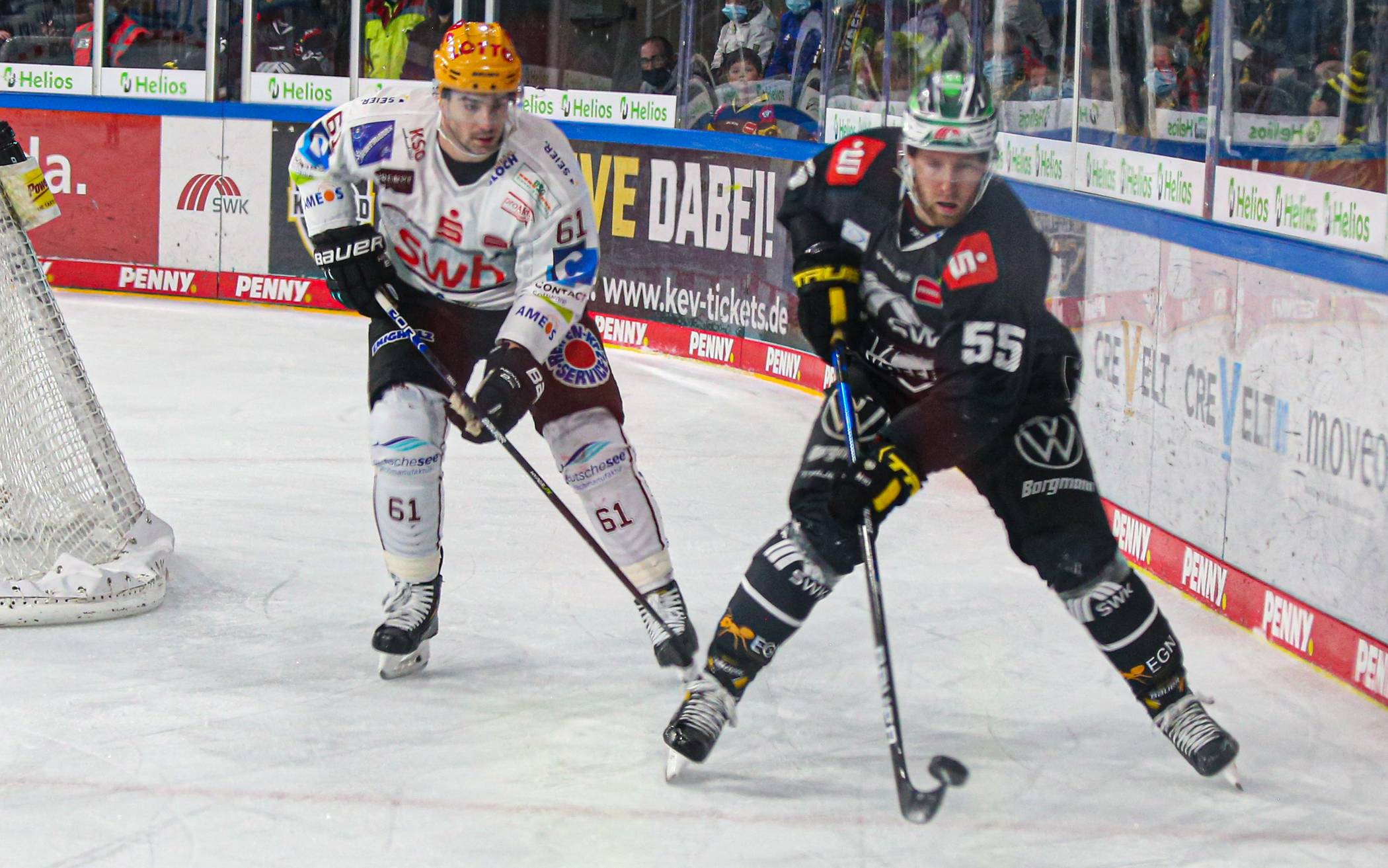 Pinguine bezwingen Angstgegner Bremerhaven
