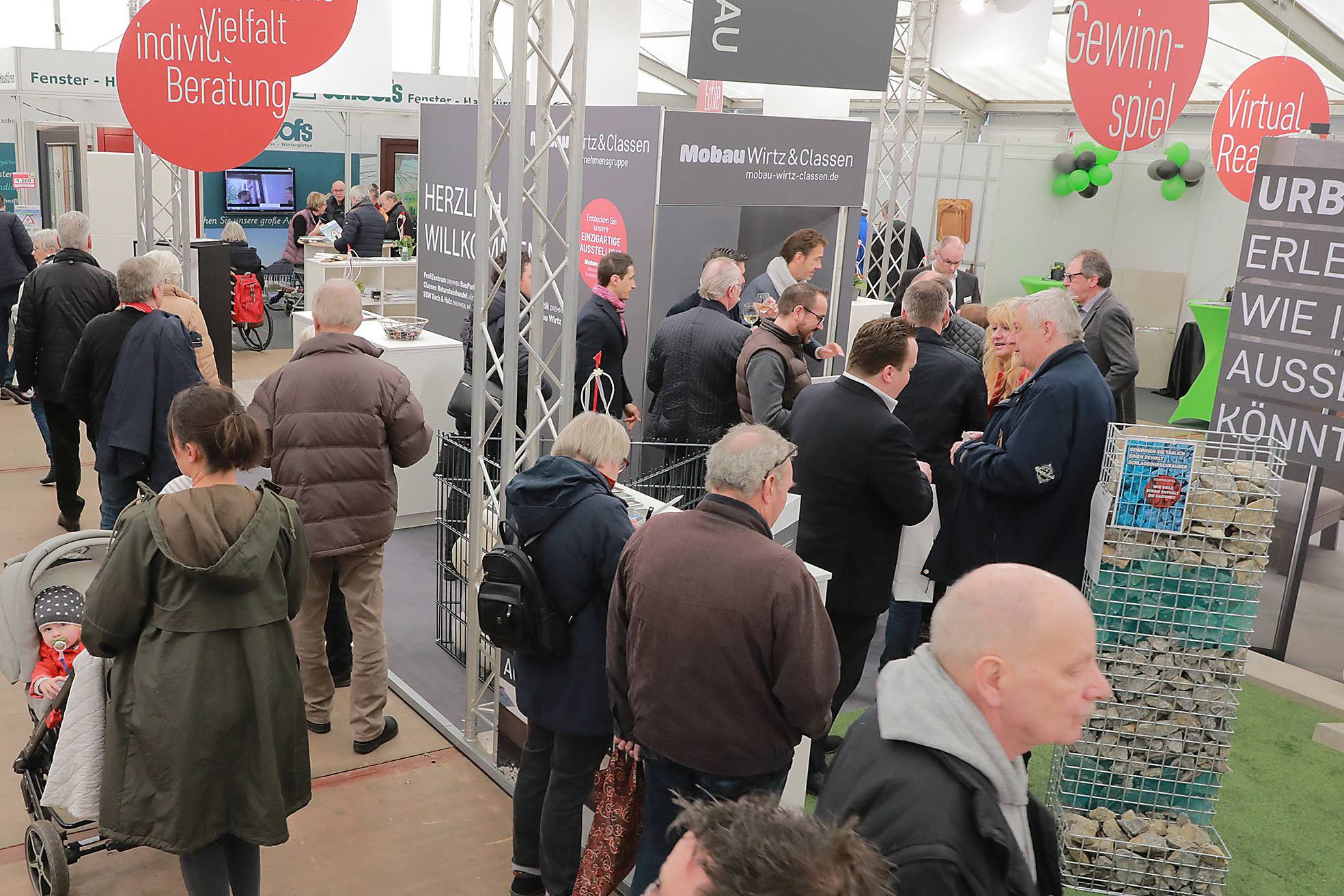  Bauen, Renovieren, Energiesparen – zahlreiche regionale Fachunternehmen präsentieren ihr Angebot bei der Baumesse Mönchengladbach. 
  