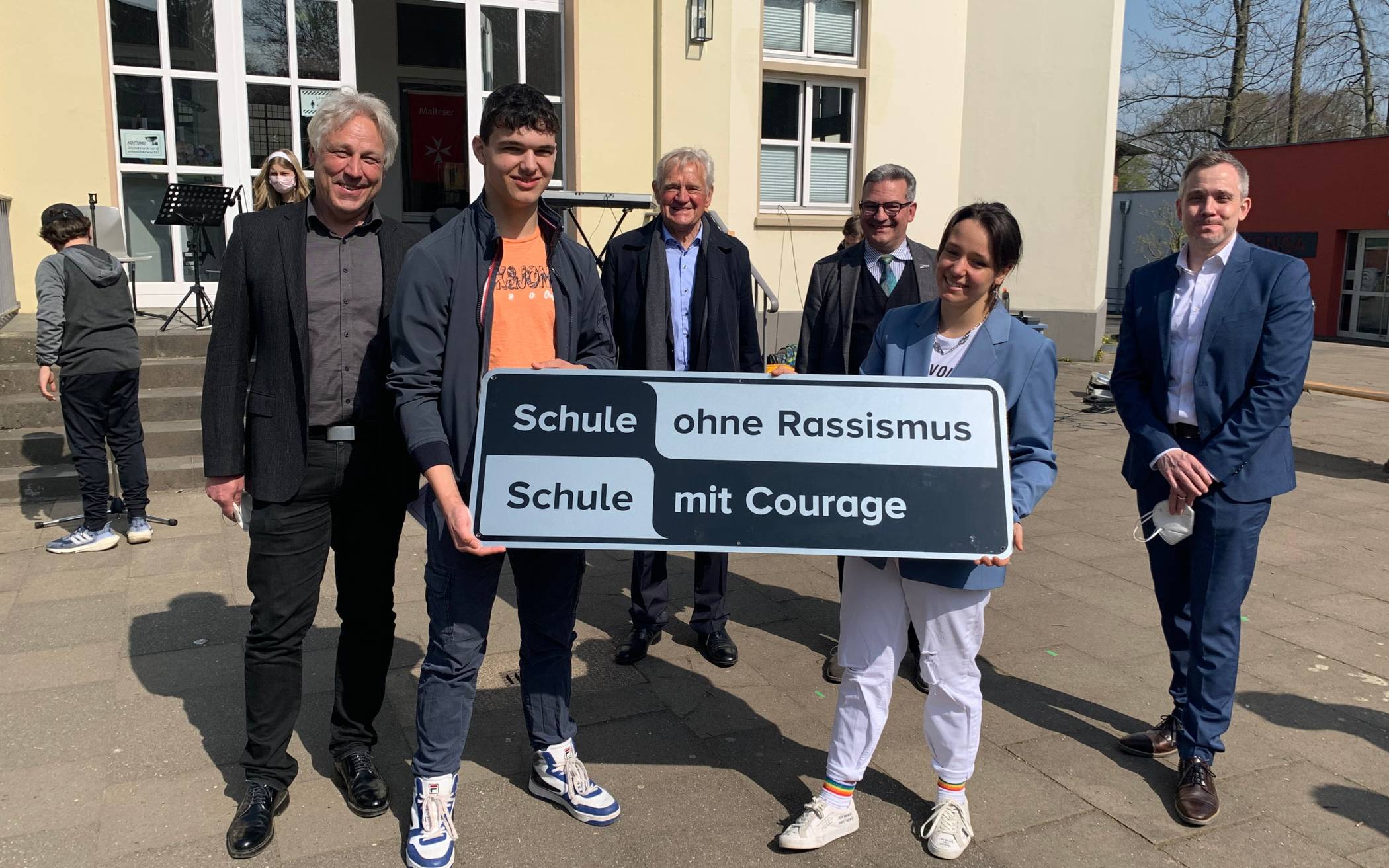 Mitglied der Schulleitung Dr. Georg Deggerich,