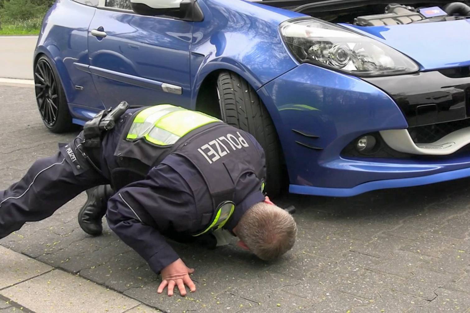 Polizei kontrolliert Tuning-Szene