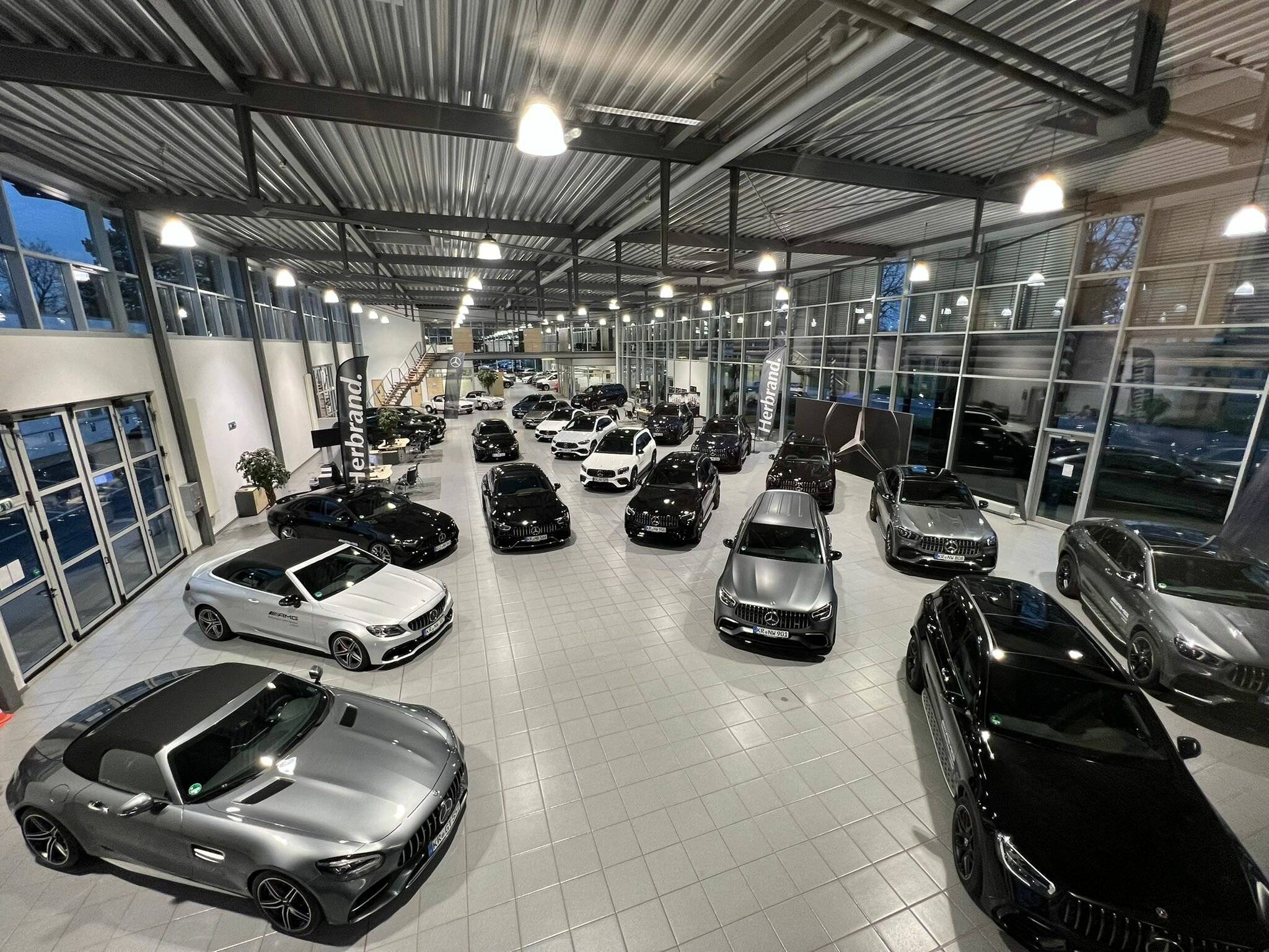 Markenvielfalt in Krefeld: Mercedes Herbrand