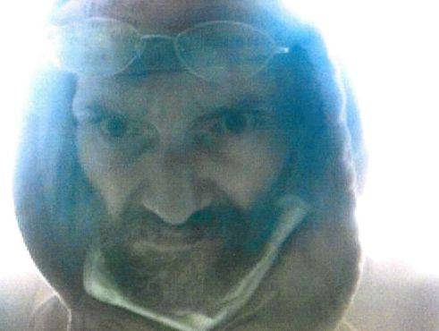 Mit diesem Foto fahndet die Krefelder