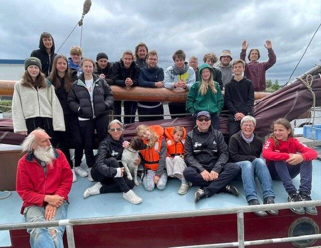 Die Duisburger Sportjugend grüßt vom Ijsselmeer. 