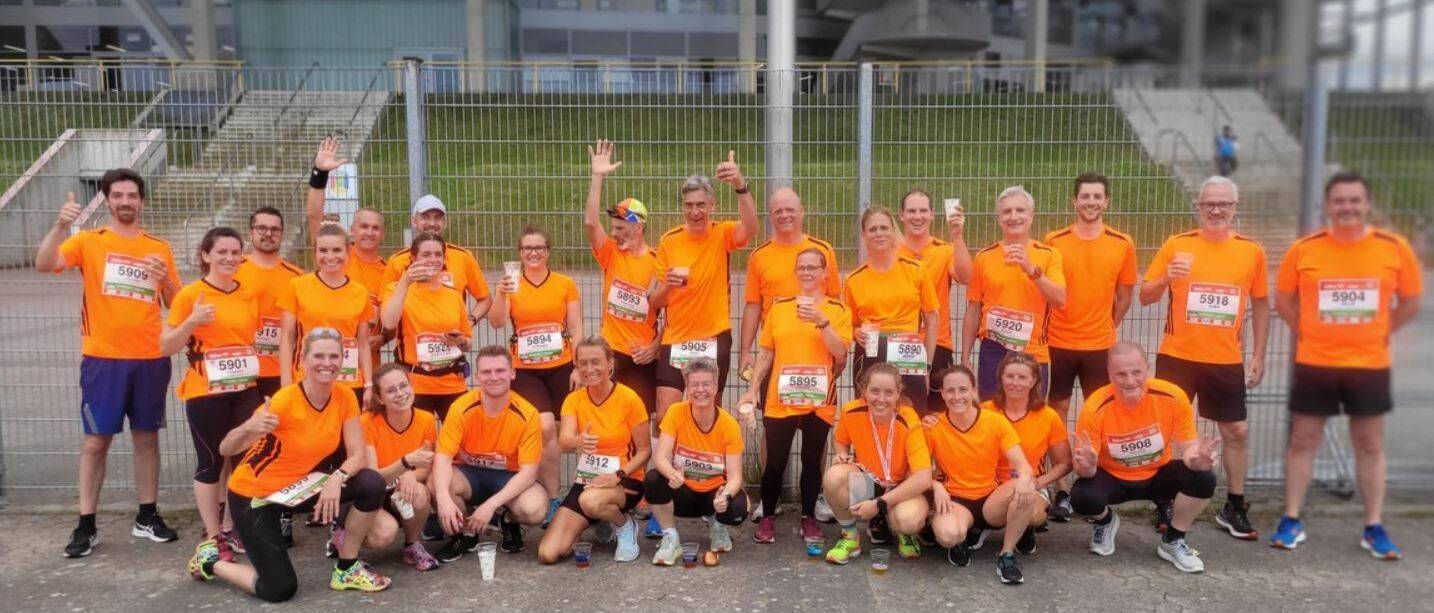 Das Team der Meerbuscher Stadtverwaltung beim B2Run in Düsseldorf.