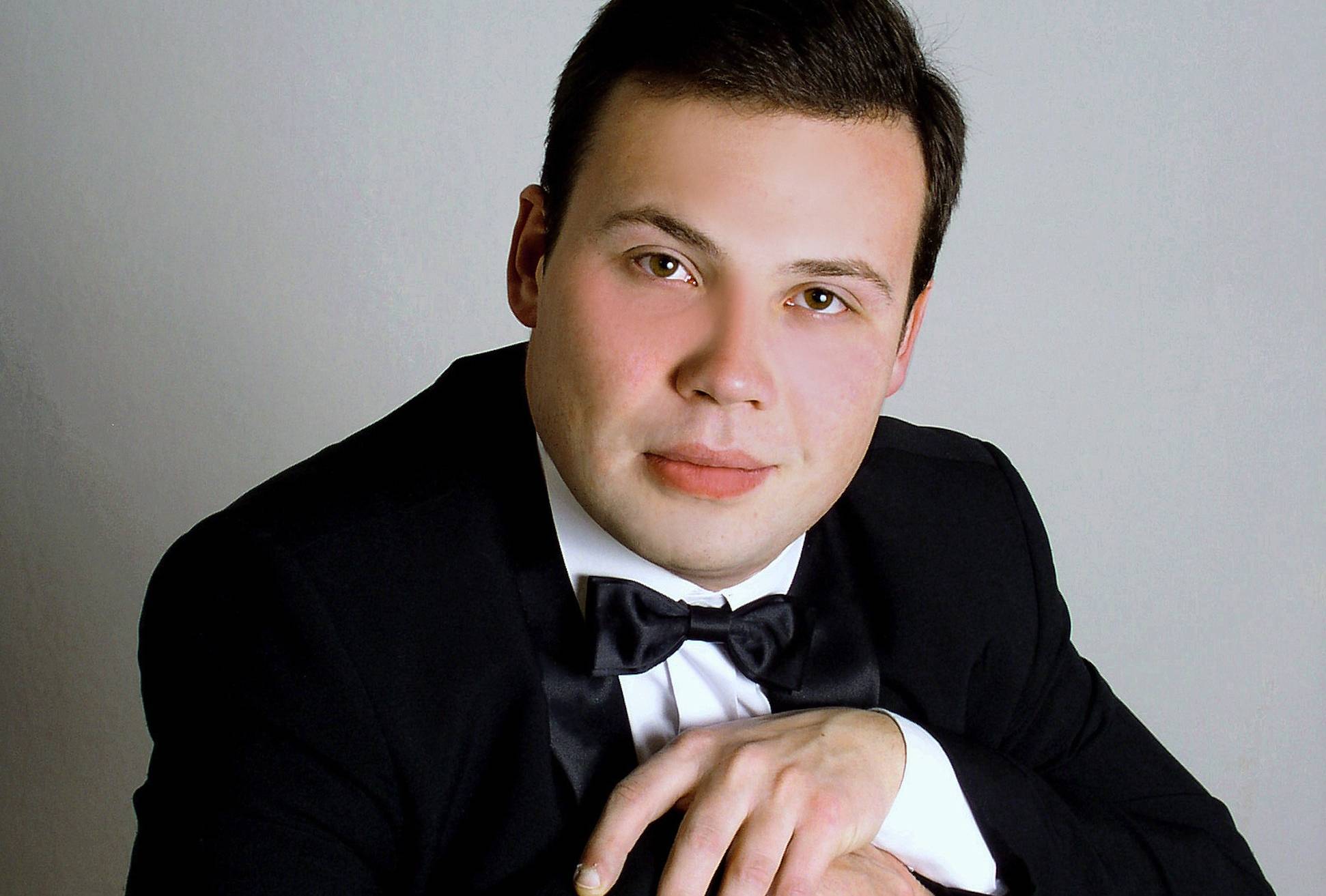 Pianist Mikhail Dantschenko gastiert Ende August