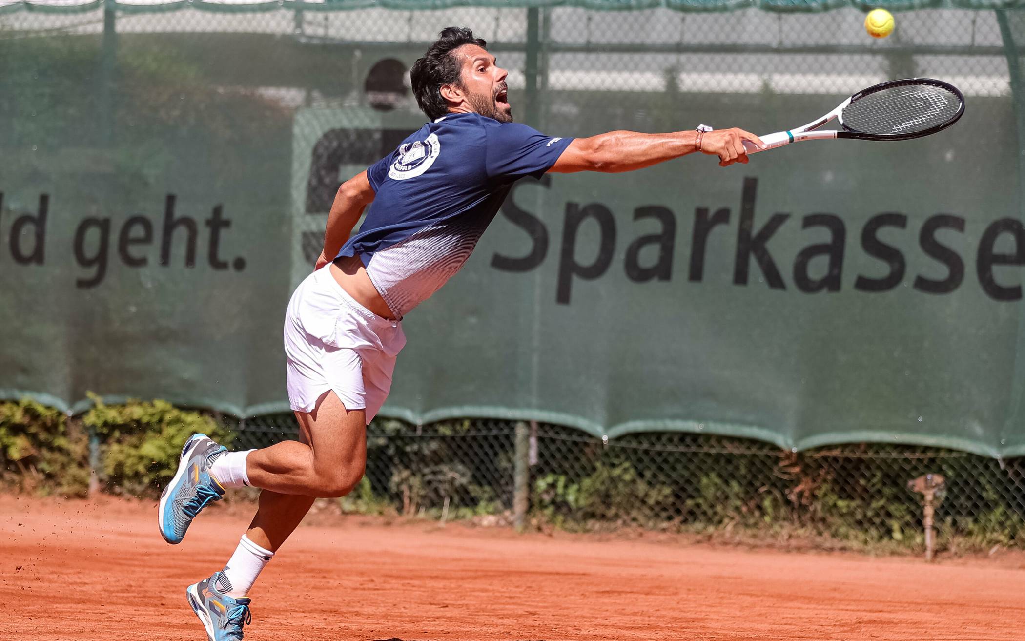 Federico Gaio konnte sich noch so strecken, den Abstieg konnte auch er nicht verhindern.		 &nbsp; &nbsp; &nbsp; &nbsp;Foto: Brauer-Fotoagentur