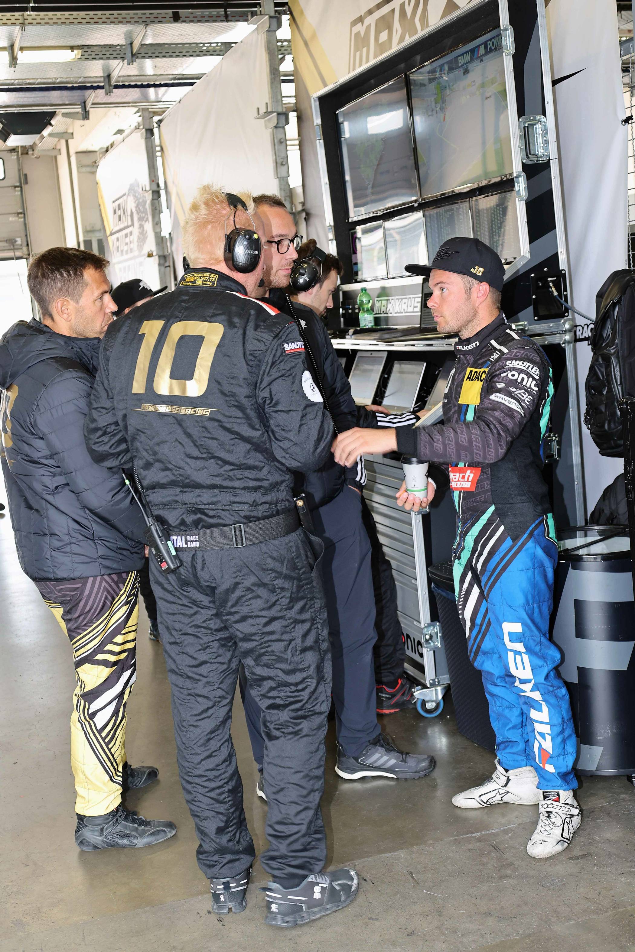 NLS 6 Nürburgring 2022: Falken-Porsche holt 12h-Triumph