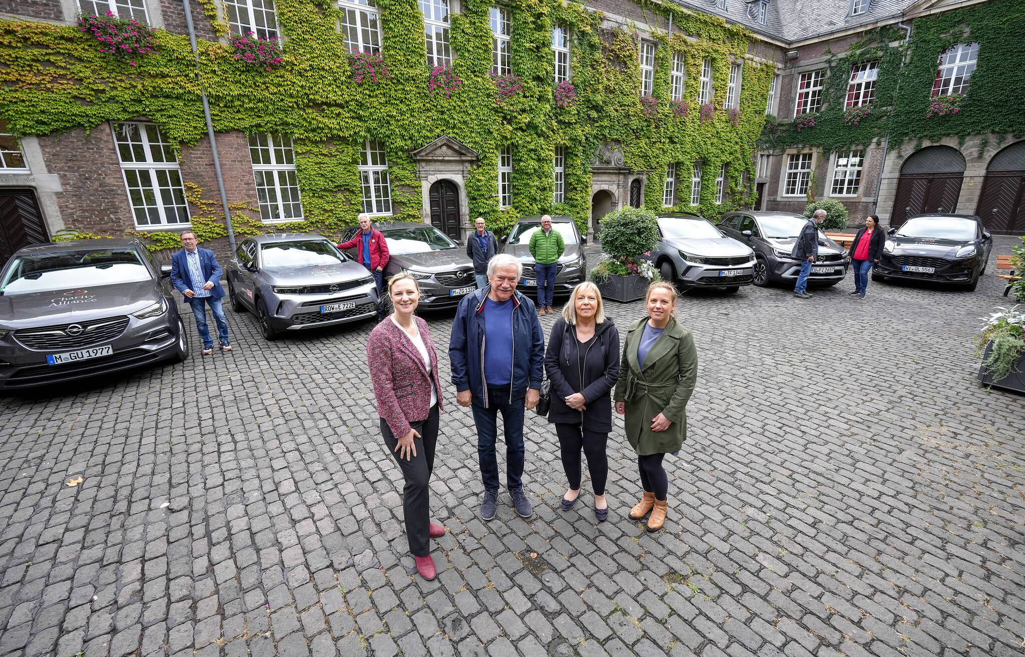 Der Seniorenfahrdienst in Mönchengladbach ist für