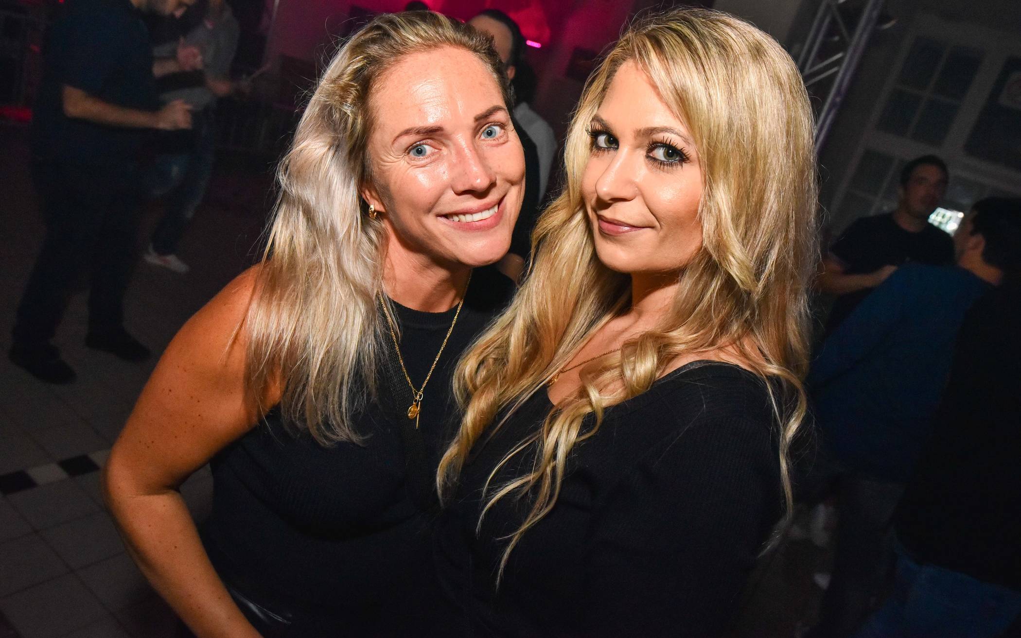 Rauschende Singleparty auf der Rennbahn