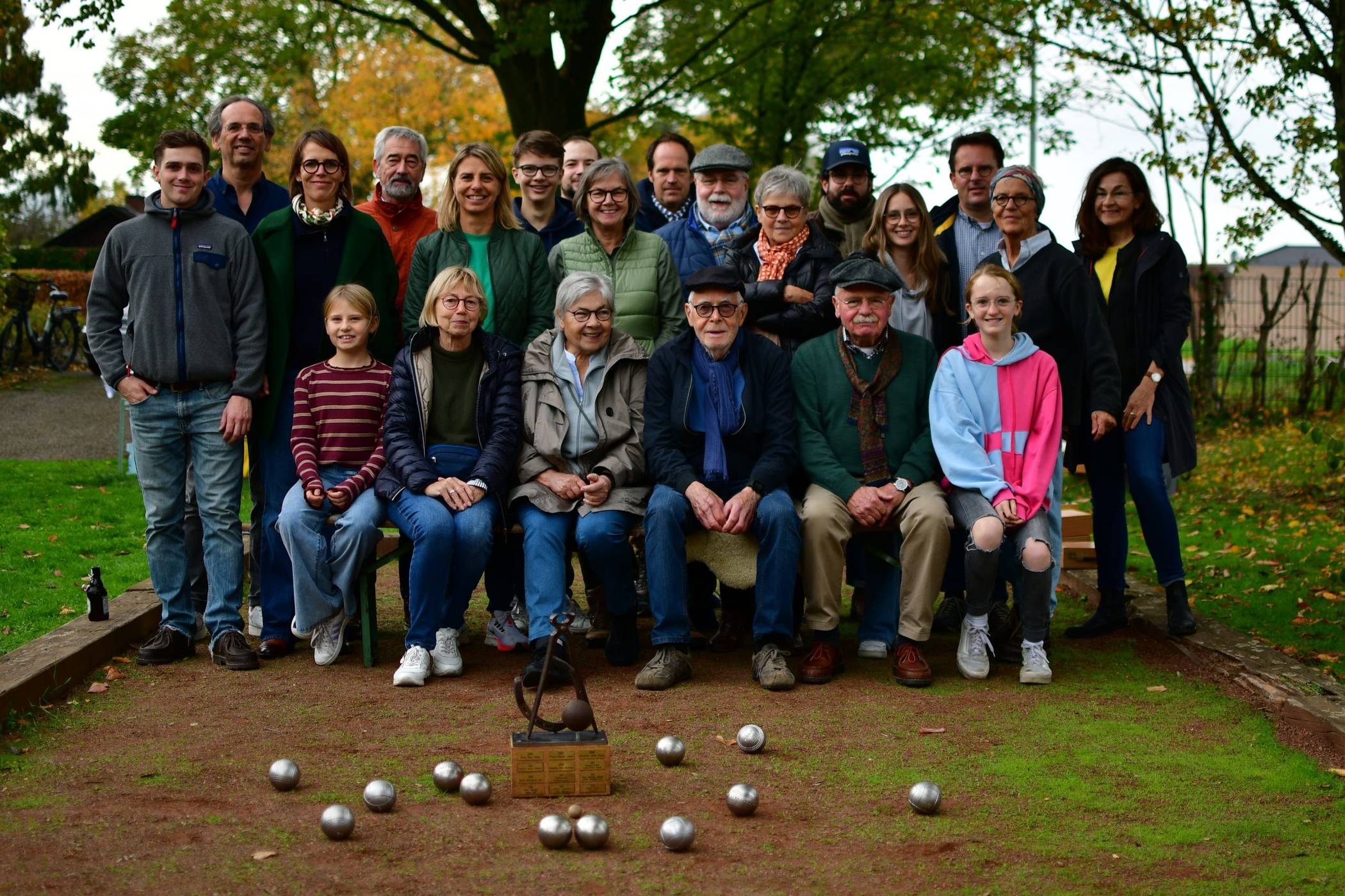  Ein gemeinsames Gruppenbild der Teilnehmer durfte natürlich auch diesmal wieder nicht fehlen. 