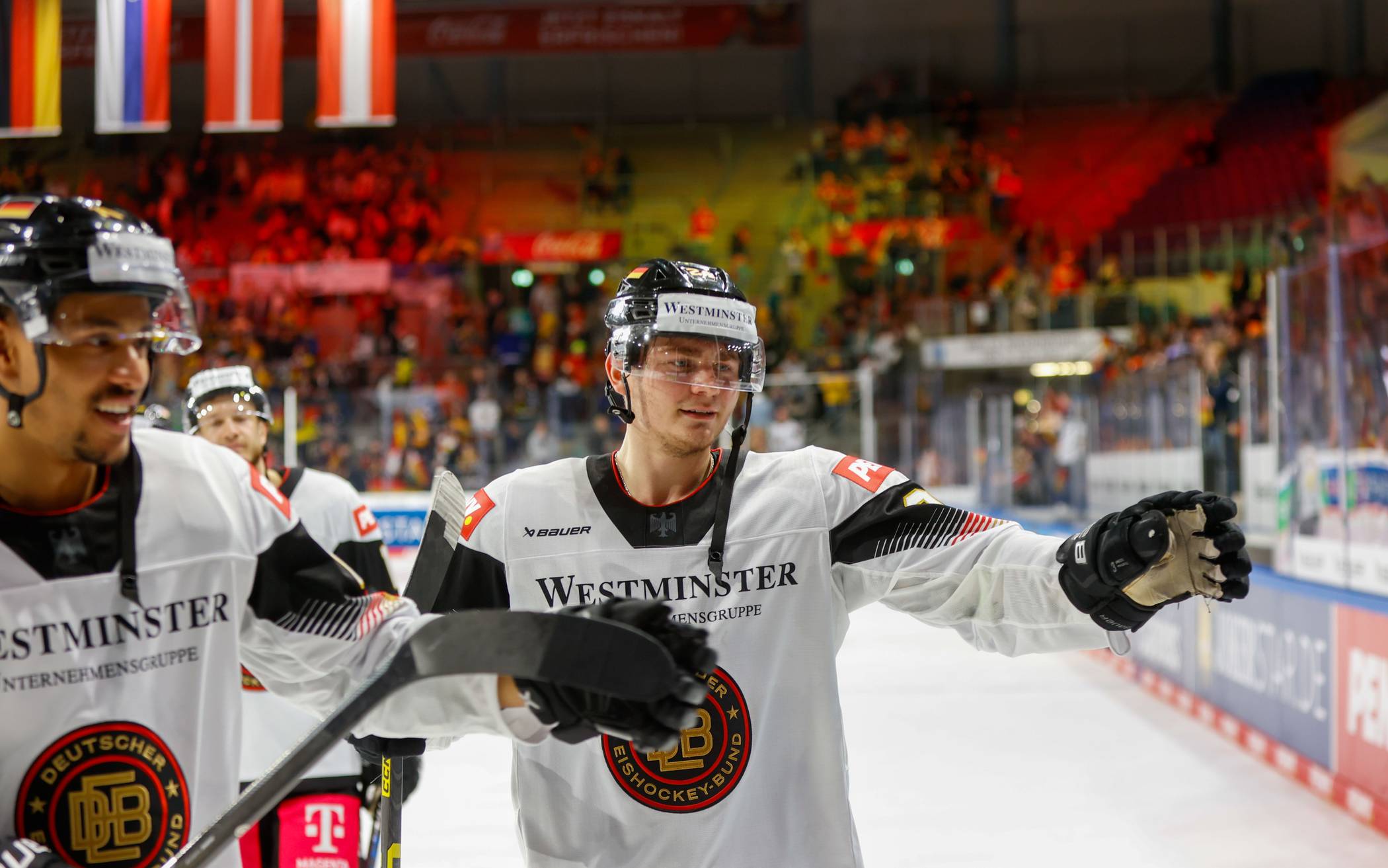 DEB-Adler gewinnen den Deutschland Cup