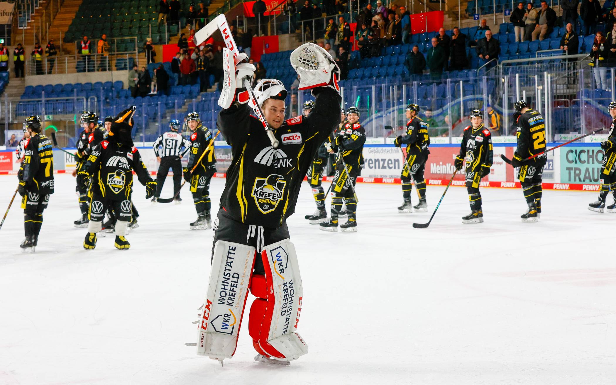Pinguine siegen 5:0 gegen Freiburg