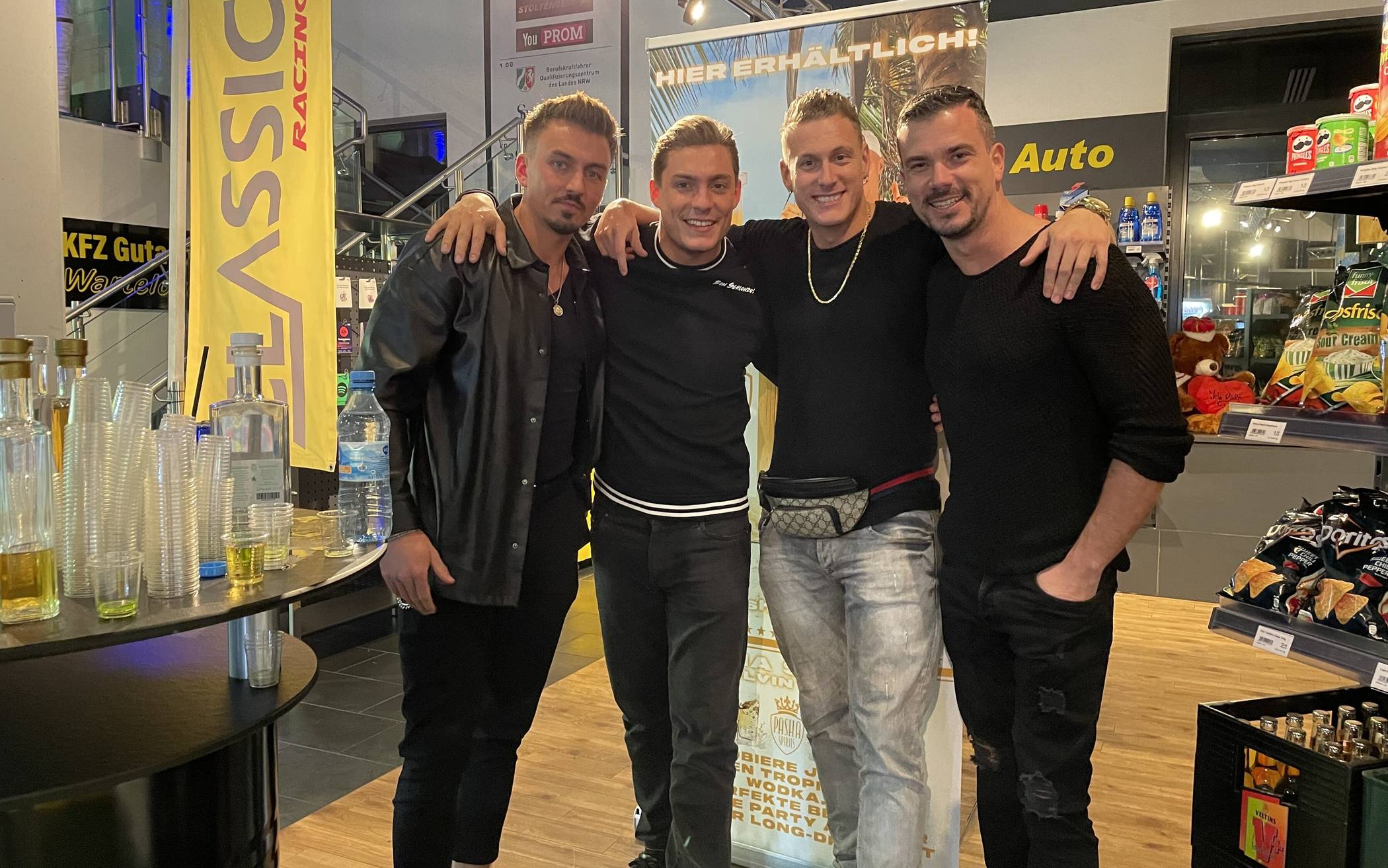 Reality-TV-Stars Calvin Kleinen und Henrik Stoltenberg feiern Wodka-Tasting