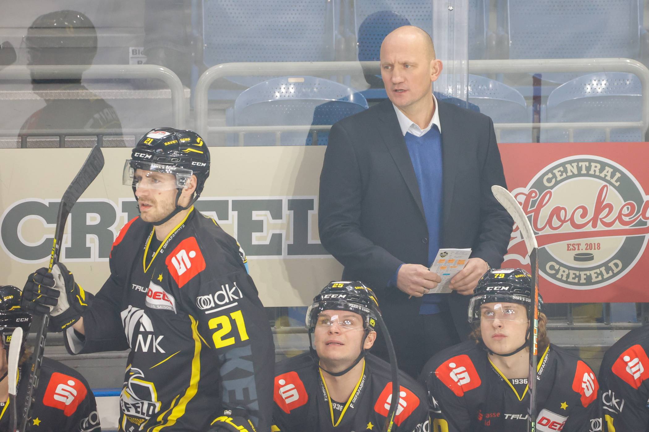 1:4-Niederlage in Bad Nauheim: Pinguine unterliegen Roten Teufeln