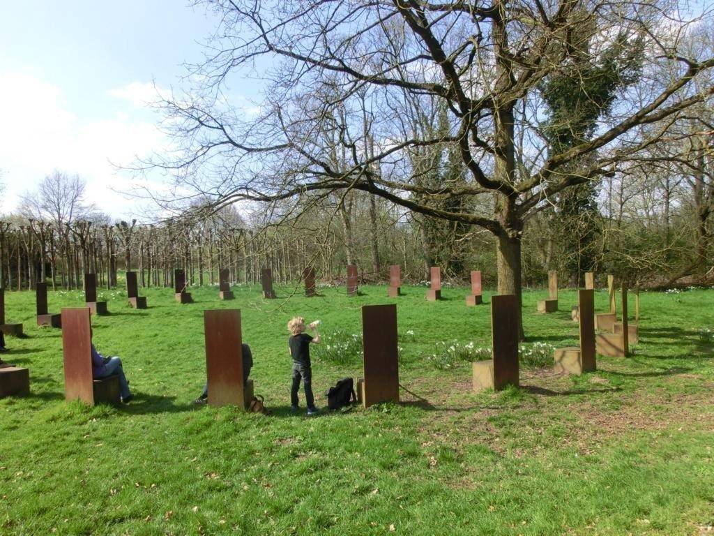 Am 1. April Ziel des MKK: die Insel Hombroich. 