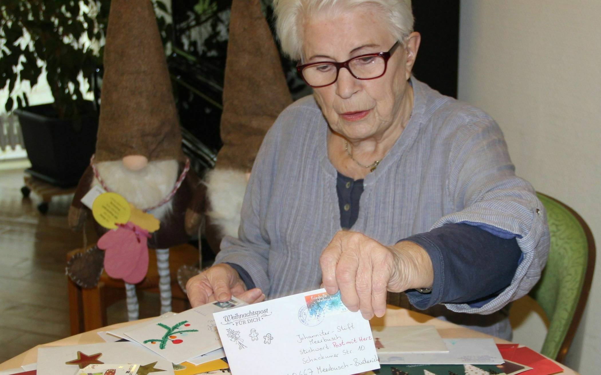  Die Bewohner der Meerbuscher Johanniter-Einrichtung freuten sich sehr über die vielen Postkarten und Briefe. 