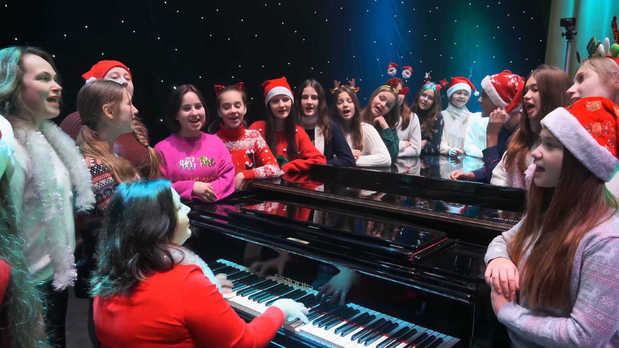 Musik verbindet – auch in schwierigen Zeiten. Ein sehr emotionaler Videogruß der Musikschule Fastiv in der Ukraine. 